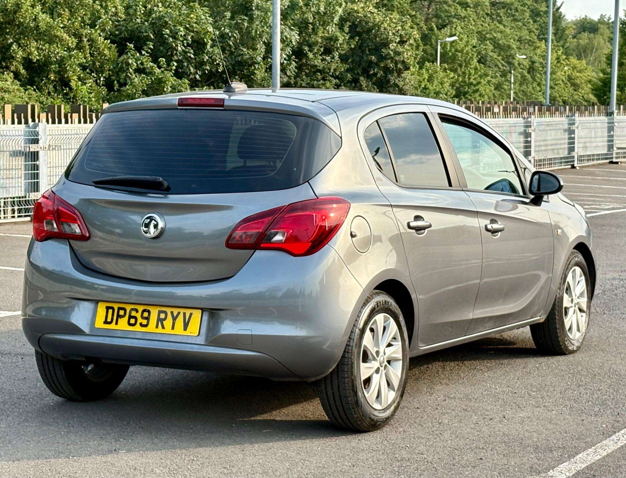 A 2019 VAUXHALL CORSA 1.4i Design Euro 6 (s/s) 5dr A 2019 VAUXHALL CORSA 1.4i Design Euro 6 (s/s) 5dr