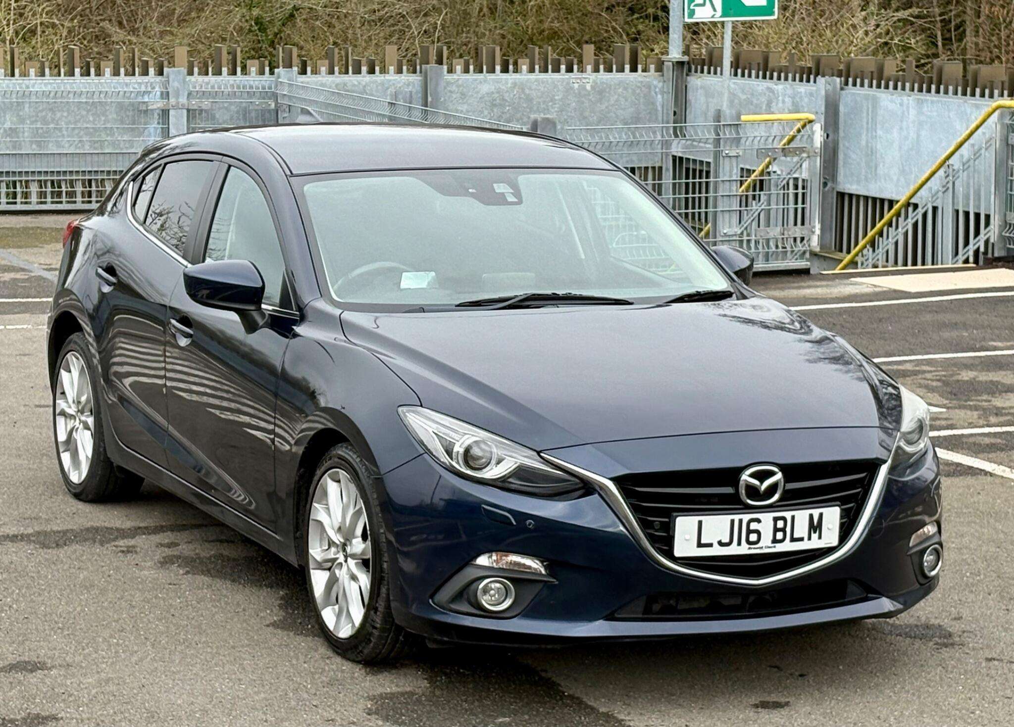 2016 MAZDA 3 2016 MAZDA 3