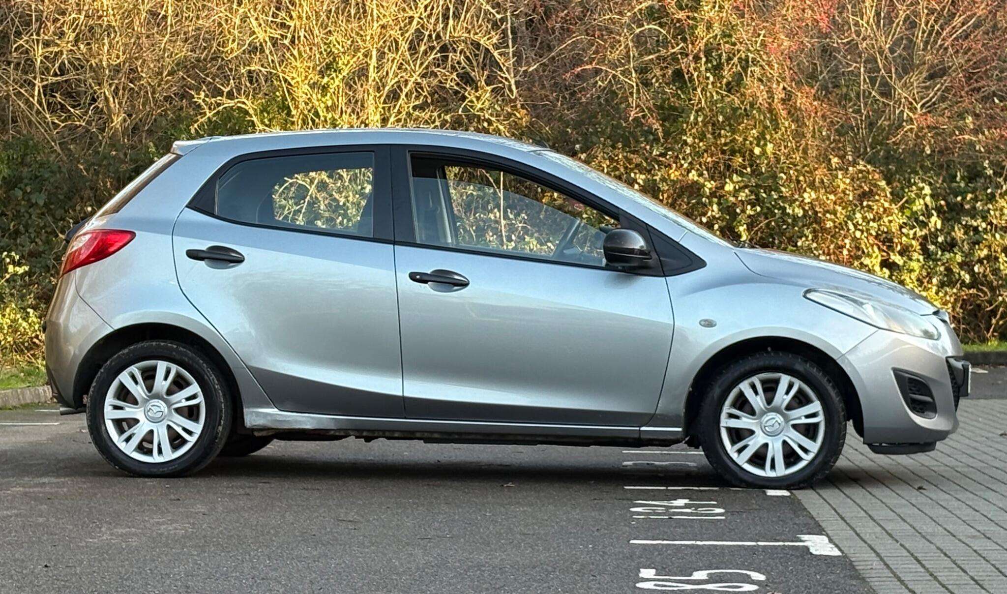 2012 MAZDA MAZDA2 2012 MAZDA MAZDA2