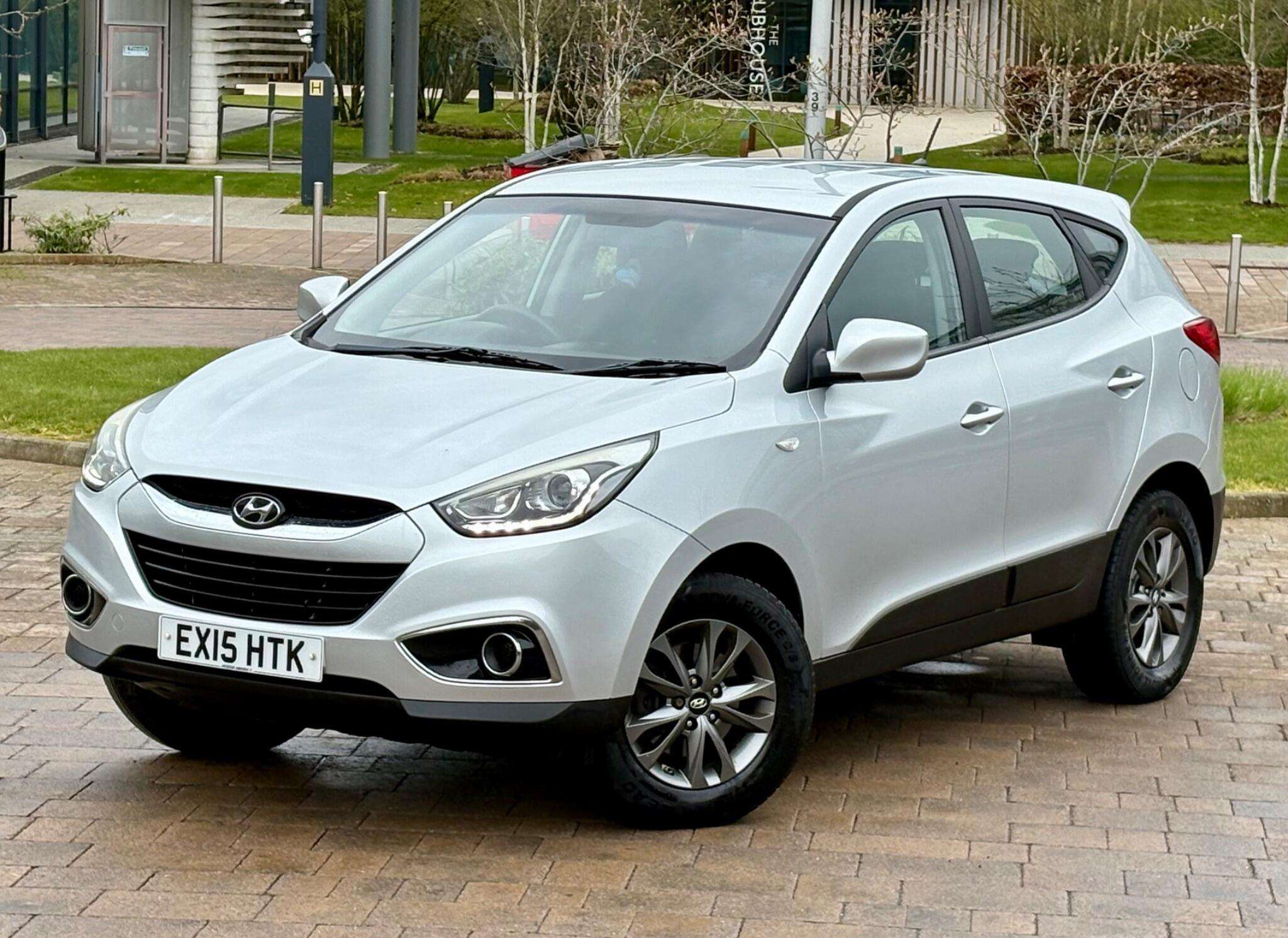A 2015 HYUNDAI IX35 1.6 GDi S Euro 5 5dr A 2015 HYUNDAI IX35 1.6 GDi S Euro 5 5dr