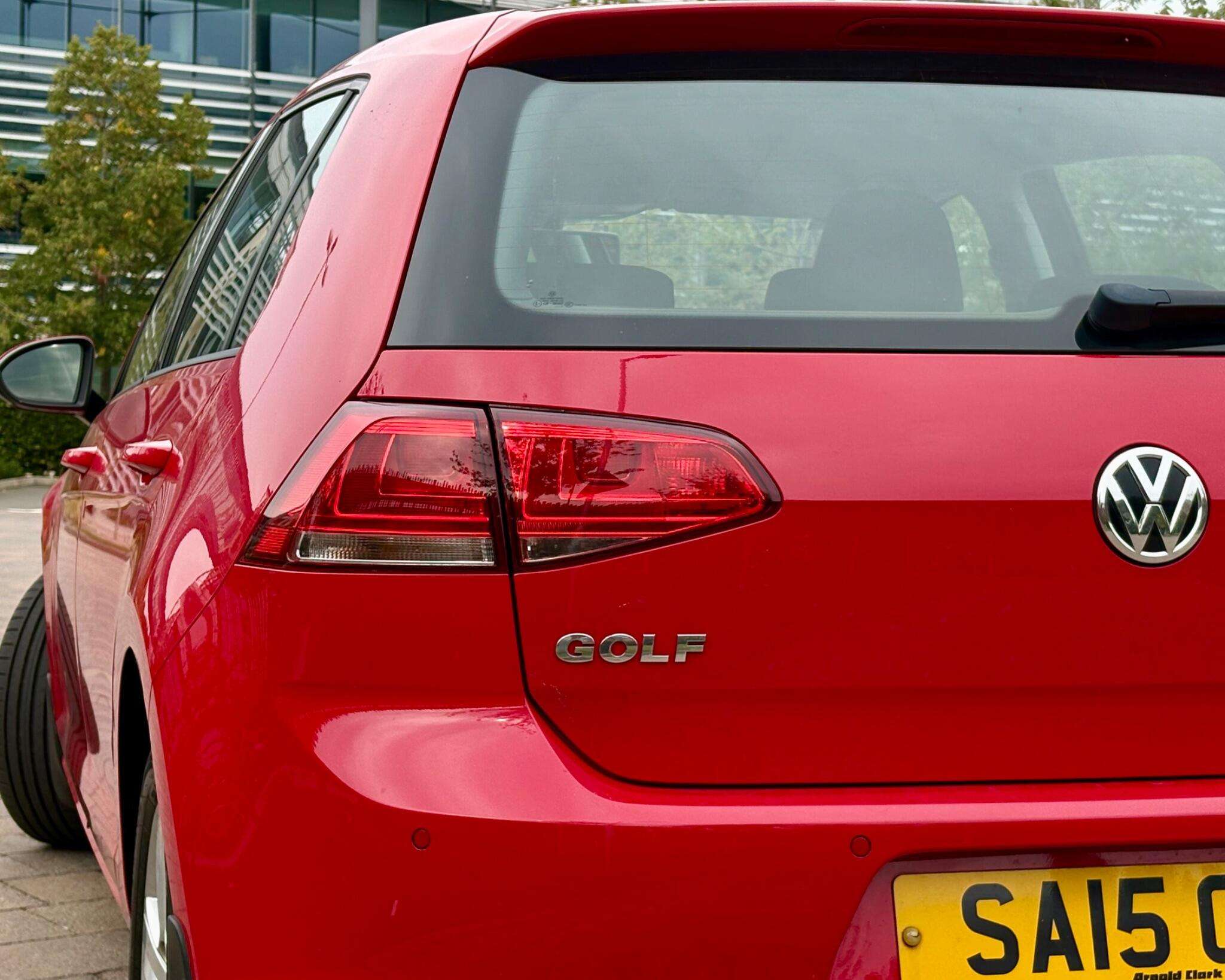 2015 VOLKSWAGEN GOLF 2015 VOLKSWAGEN GOLF