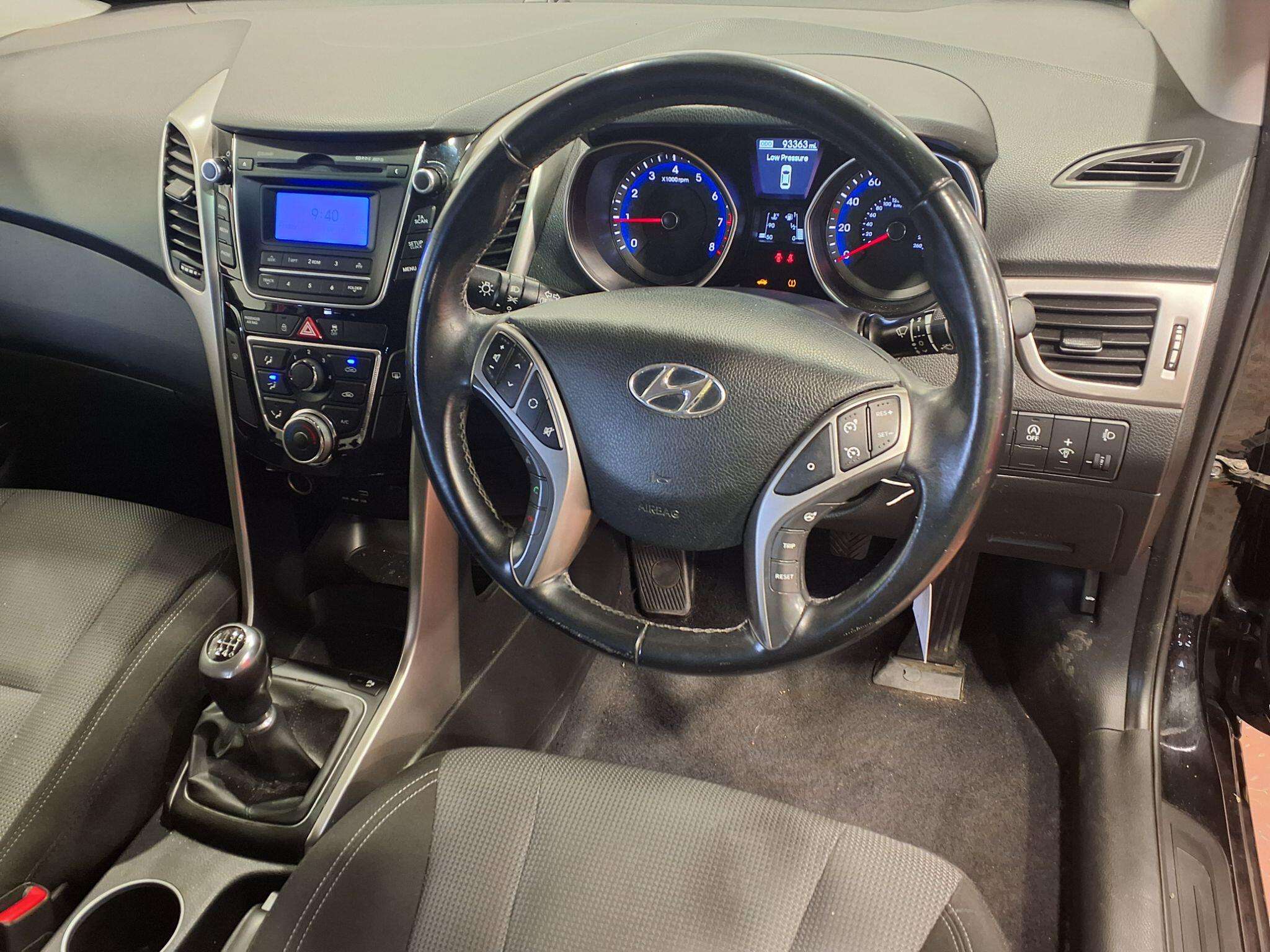 2015 HYUNDAI I30 2015 HYUNDAI I30
