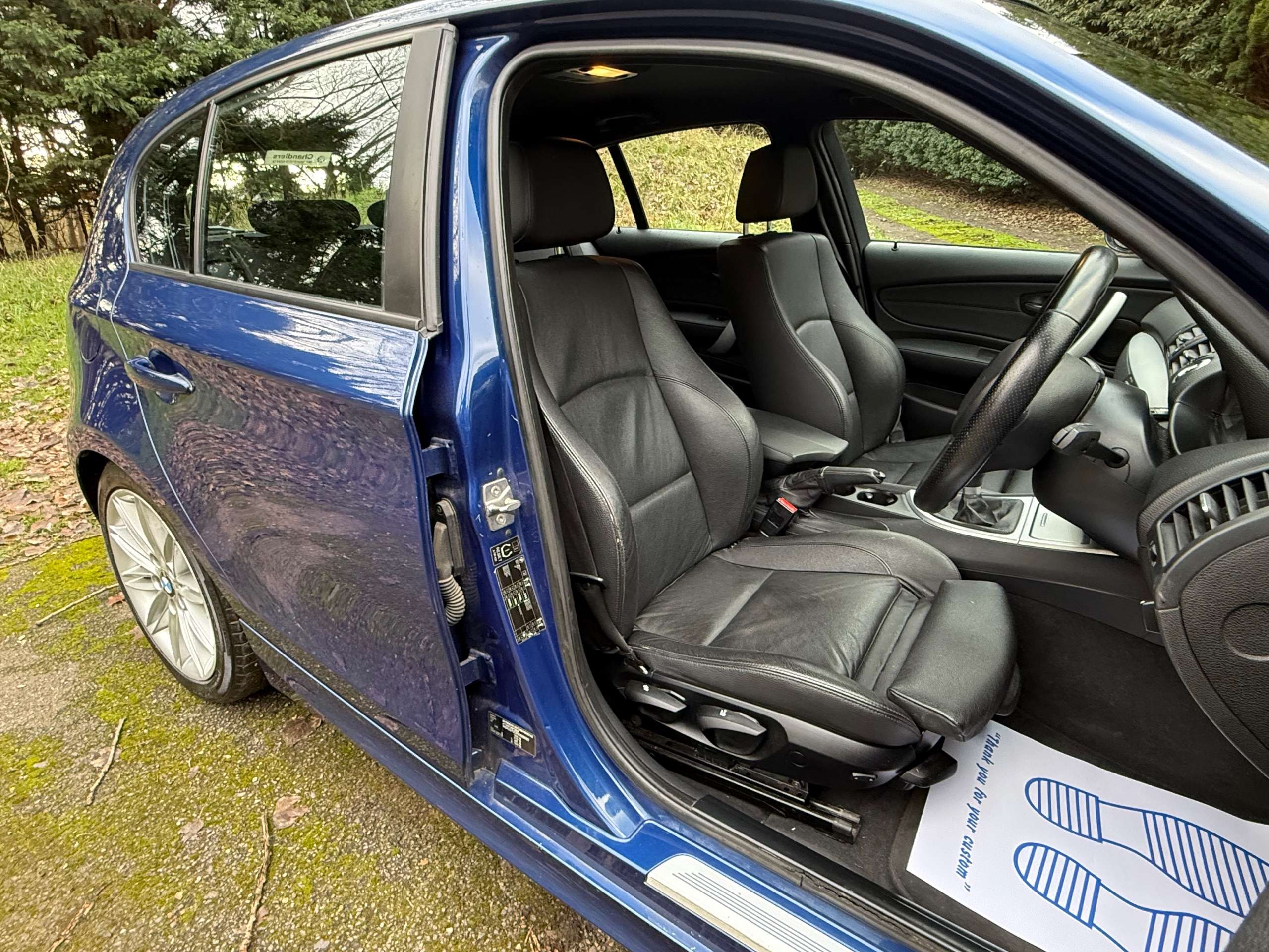 2011 BMW 1 SERIES 2011 BMW 1 SERIES