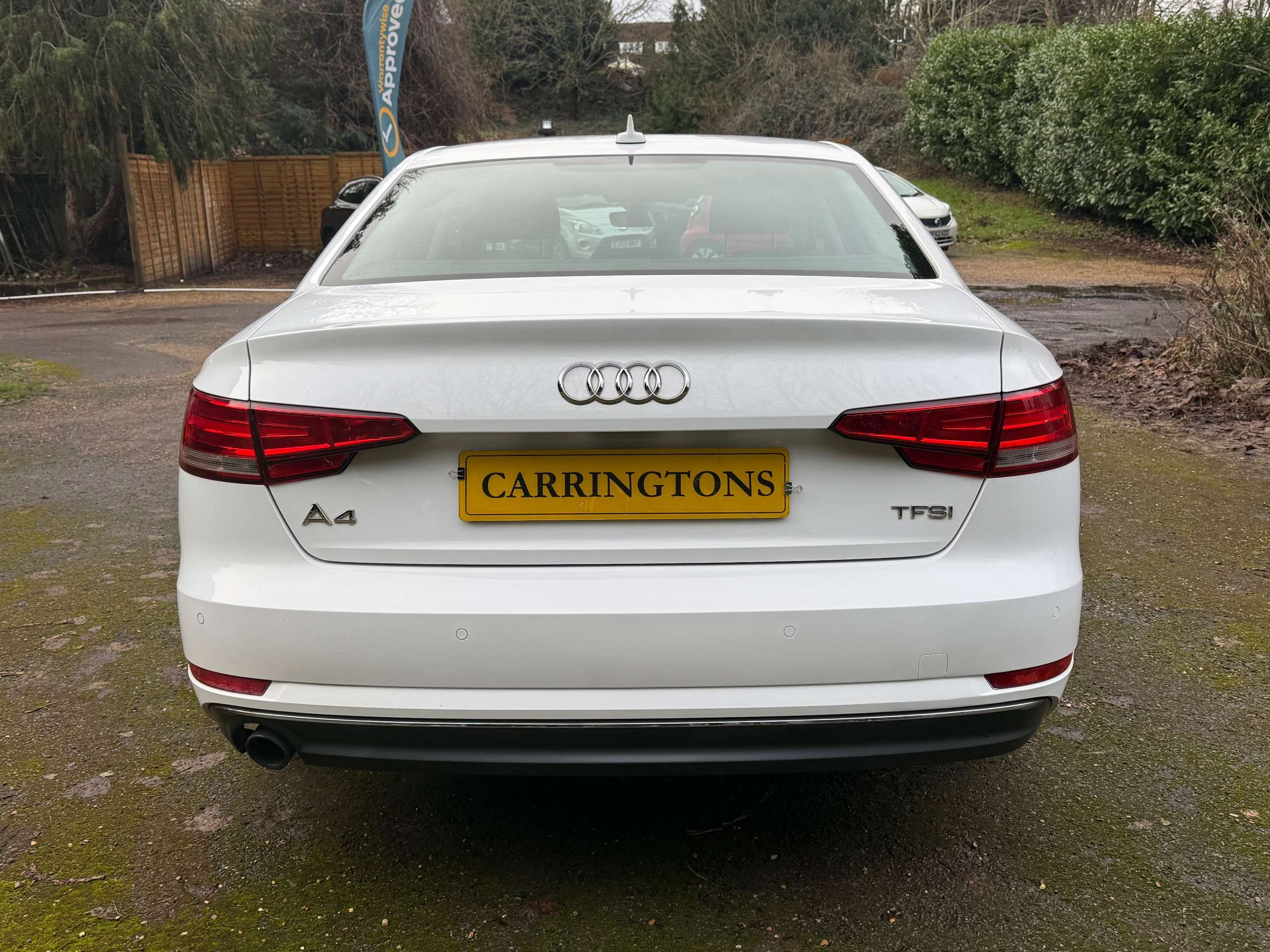 2017 AUDI A4 2017 AUDI A4