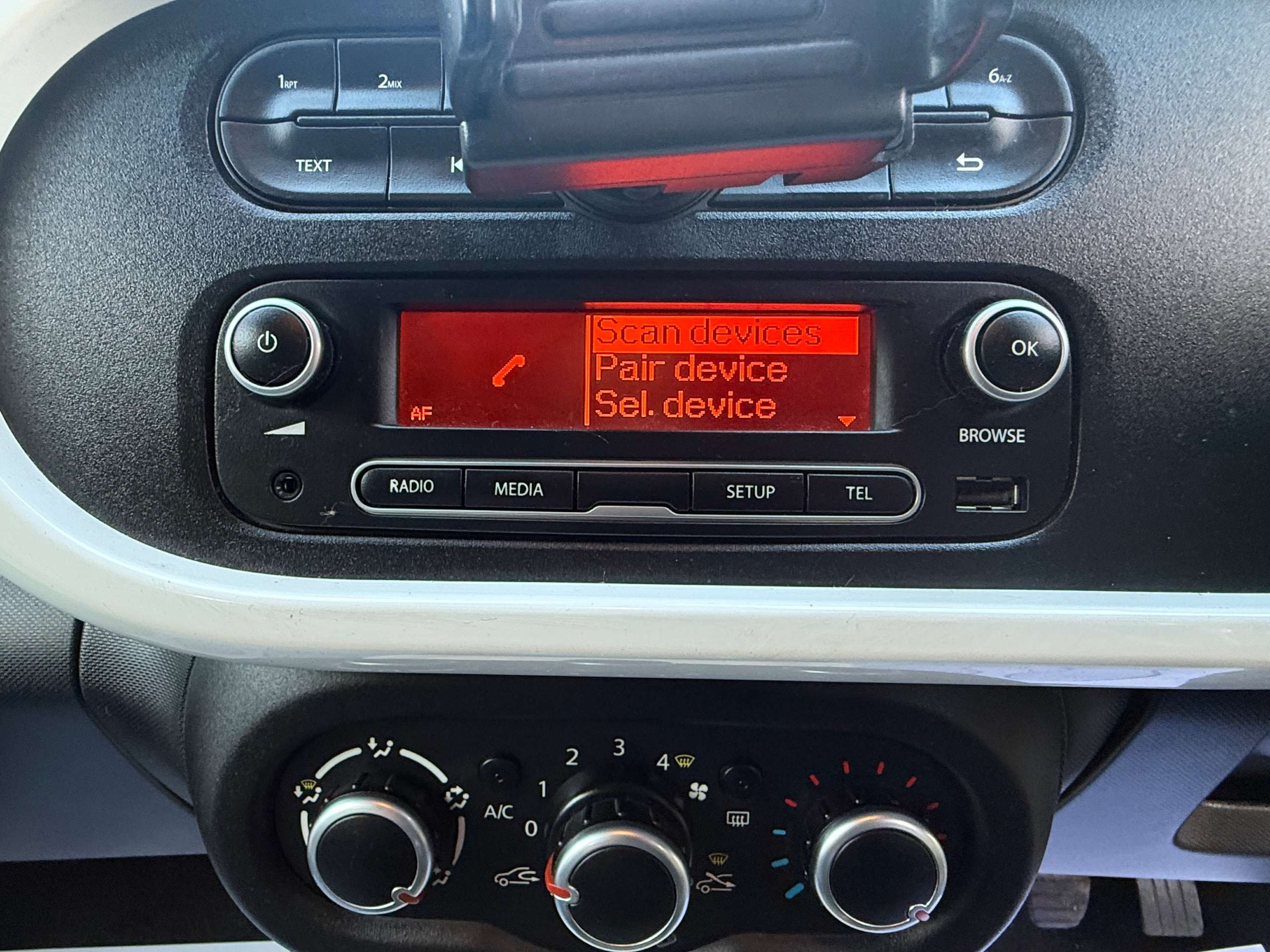 2015 RENAULT TWINGO 2015 RENAULT TWINGO