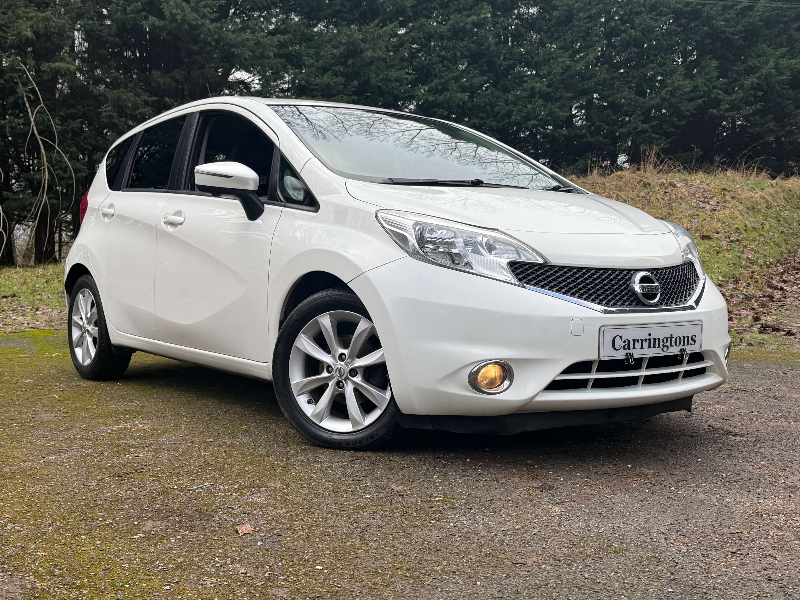 A 2013 NISSAN NOTE 1.5 dCi Tekna Hatchback 5dr Diesel Manual Euro 5 (s/s) (90 ps) A 2013 NISSAN NOTE 1.5 dCi Tekna Hatchback 5dr Diesel Manual Euro 5 (s/s) (90 ps)