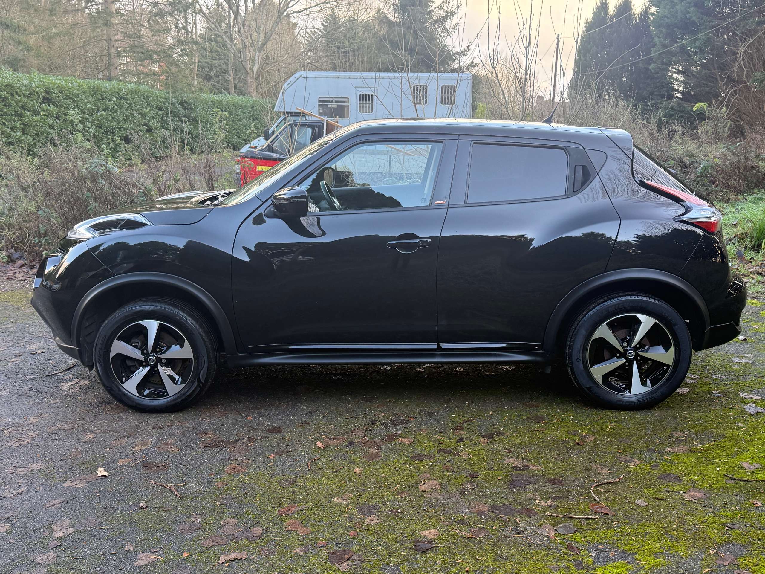 A 2019 NISSAN JUKE 1.6 Bose Personal Edition SUV 5dr Petrol Manual Euro 6 (112 ps) A 2019 NISSAN JUKE 1.6 Bose Personal Edition SUV 5dr Petrol Manual Euro 6 (112 ps)