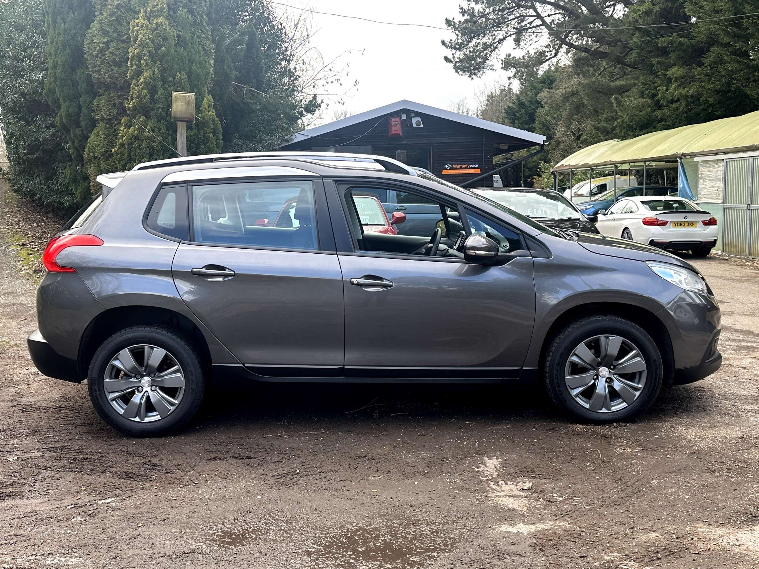 2016 PEUGEOT 2008 2016 PEUGEOT 2008