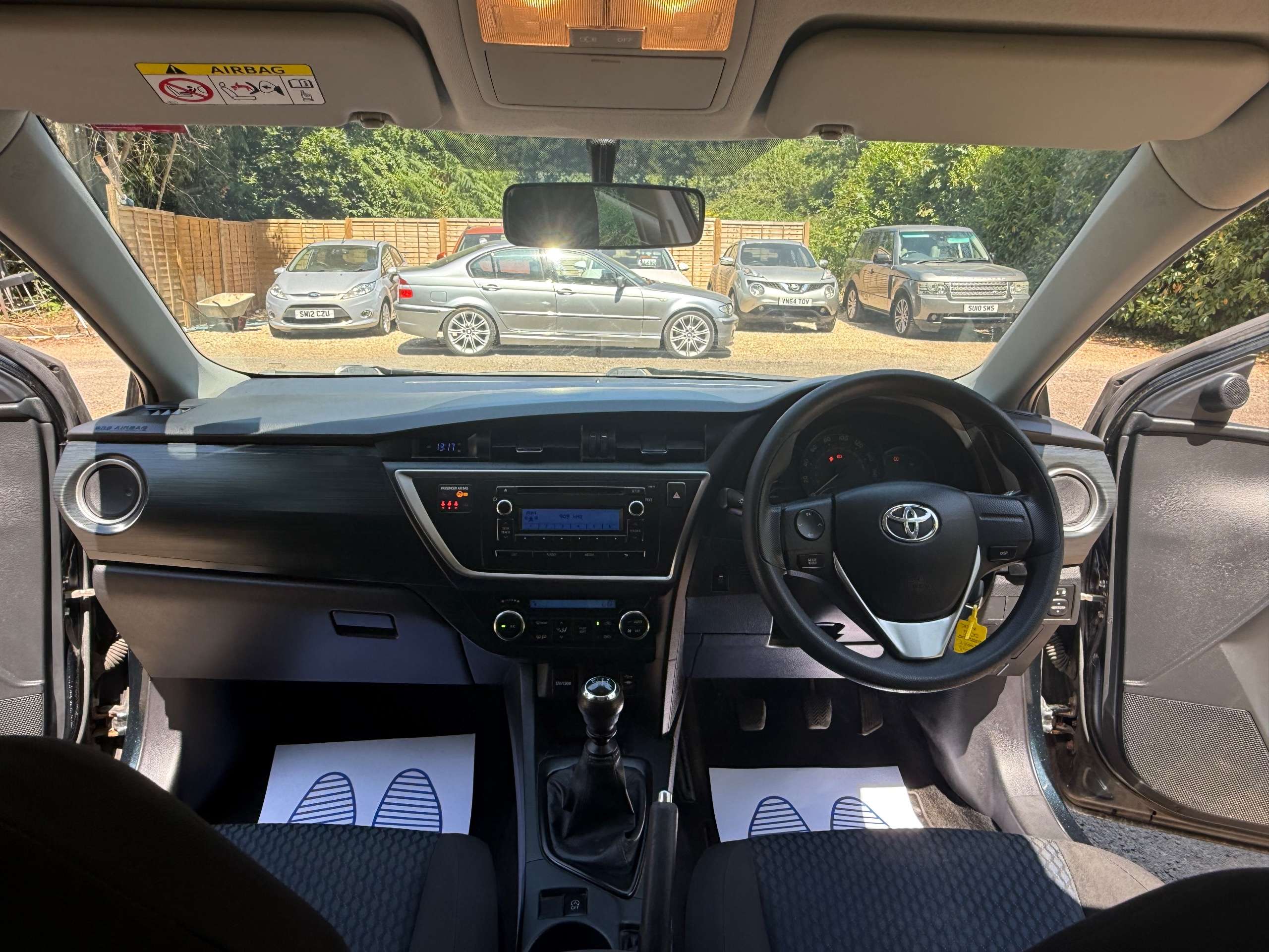 2015 TOYOTA AURIS 2015 TOYOTA AURIS