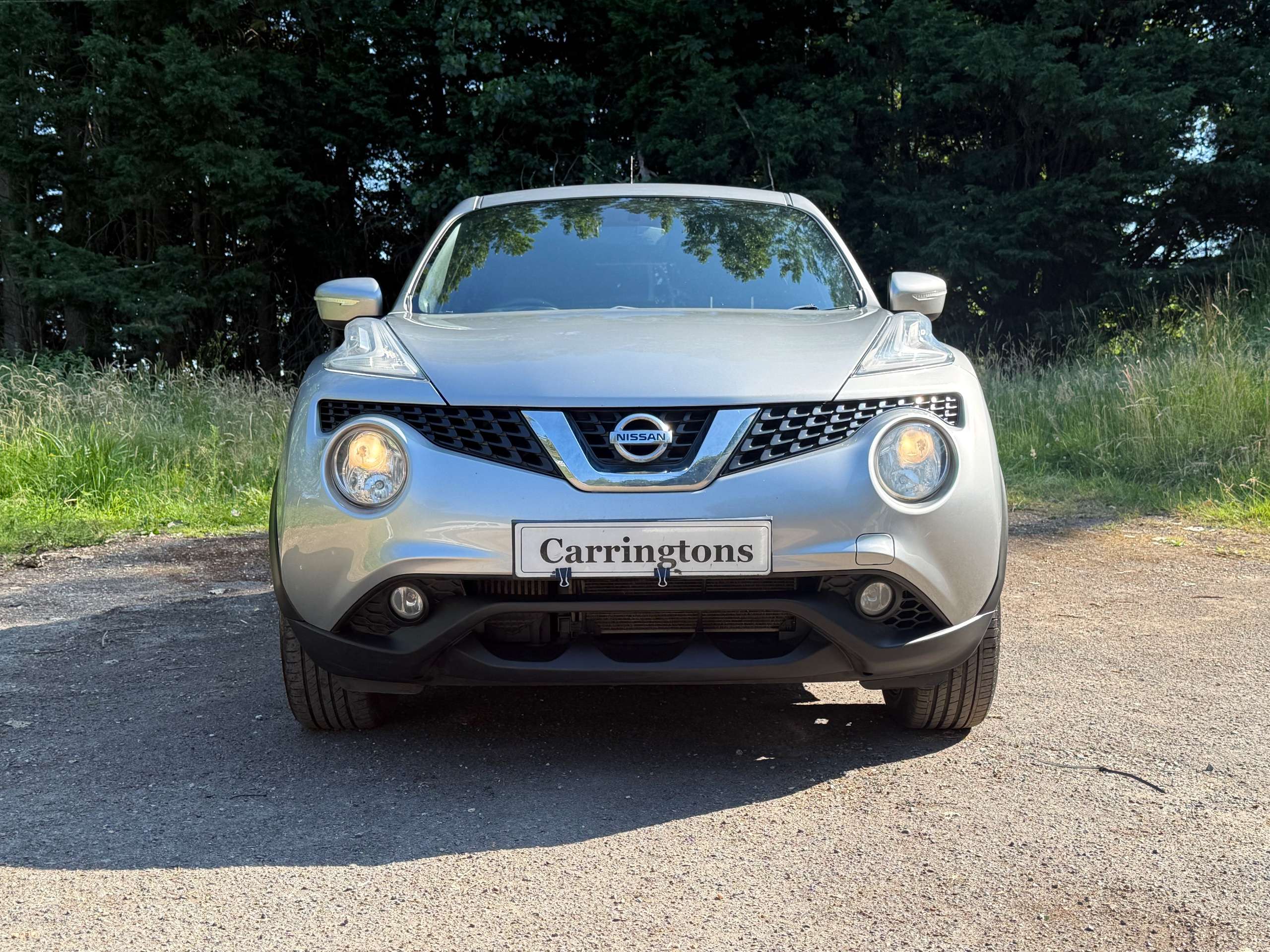 A 2014 NISSAN JUKE 1.5 dCi 8v Acenta Premium SUV 5dr Diesel Manual Euro 5 (s/s) (110 ps) A 2014 NISSAN JUKE 1.5 dCi 8v Acenta Premium SUV 5dr Diesel Manual Euro 5 (s/s) (110 ps)