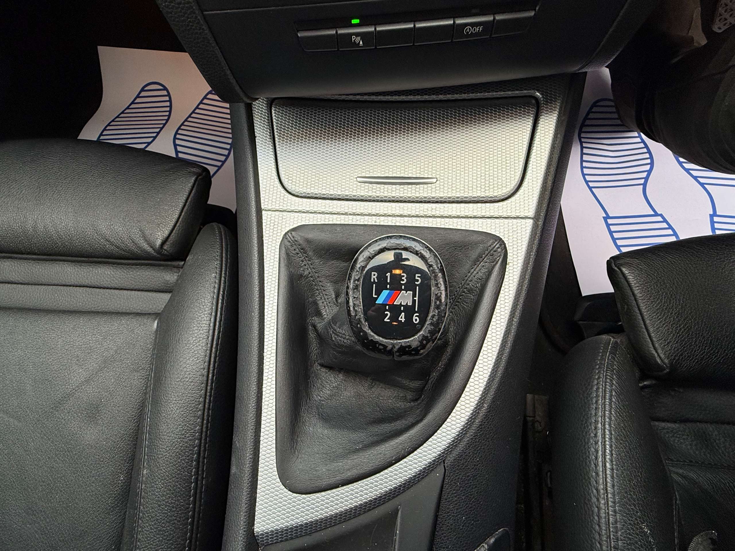 2011 BMW 1 SERIES 2011 BMW 1 SERIES