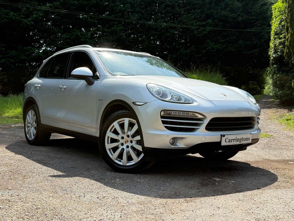 Check out this Porsche Cayenne 2013 Diesel Automatic