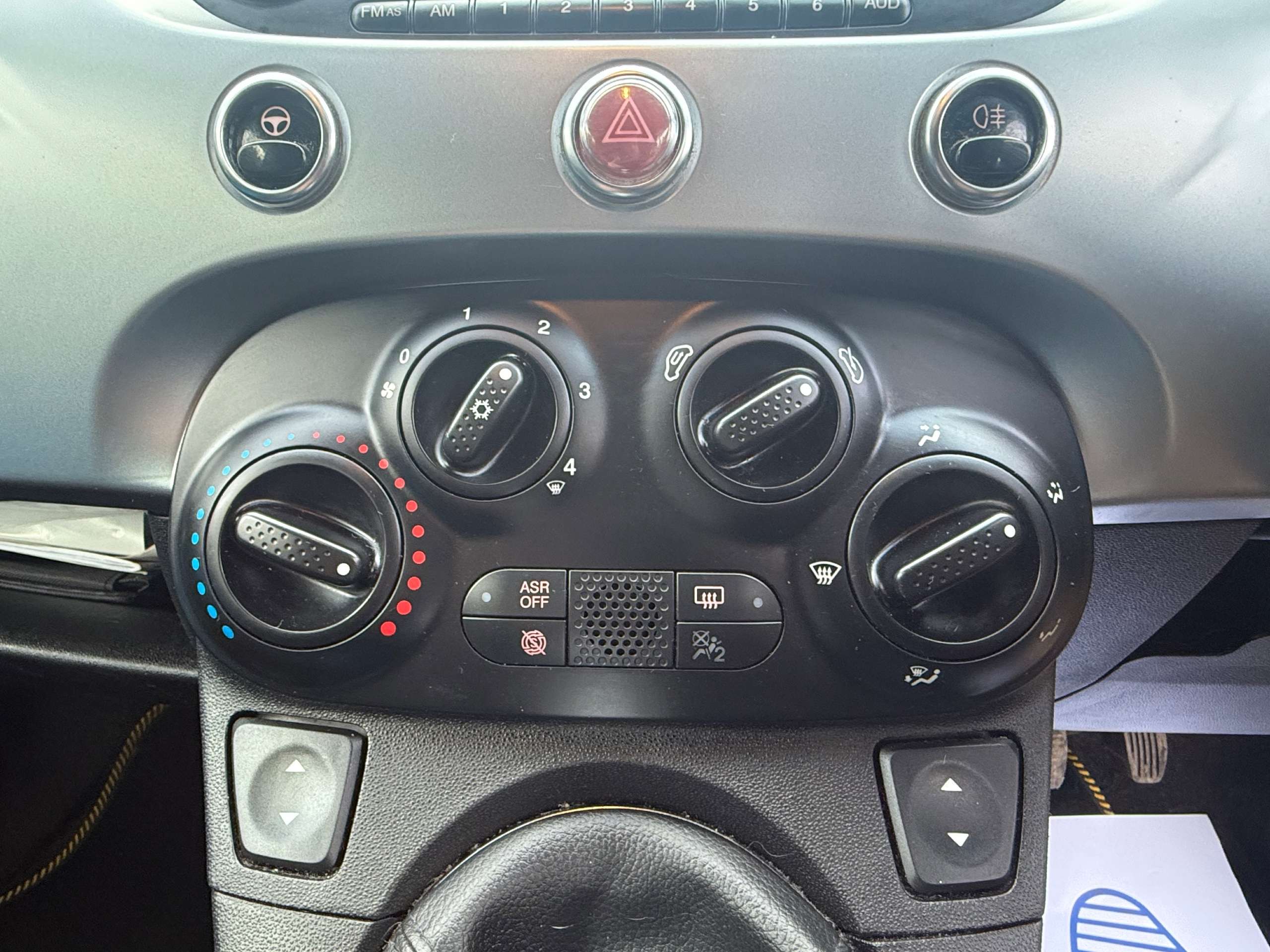 2014 FIAT 500 2014 FIAT 500