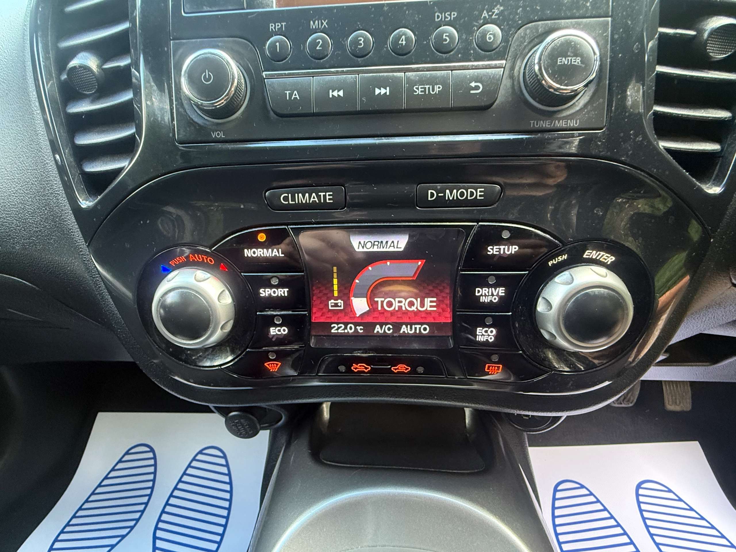 2011 NISSAN JUKE 2011 NISSAN JUKE
