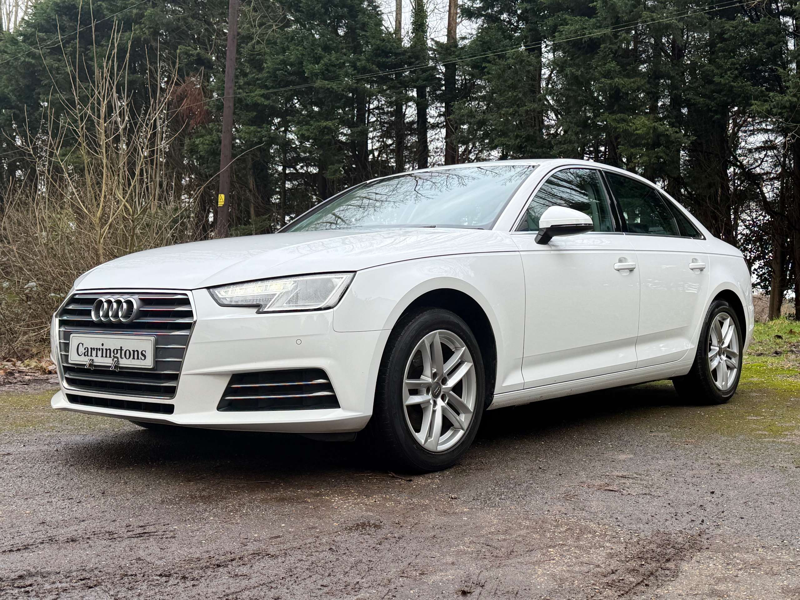 A 2017 AUDI A4 1.4 TFSI Sport Saloon 4dr Petrol Manual Euro 6 (s/s) (150 ps) A 2017 AUDI A4 1.4 TFSI Sport Saloon 4dr Petrol Manual Euro 6 (s/s) (150 ps)