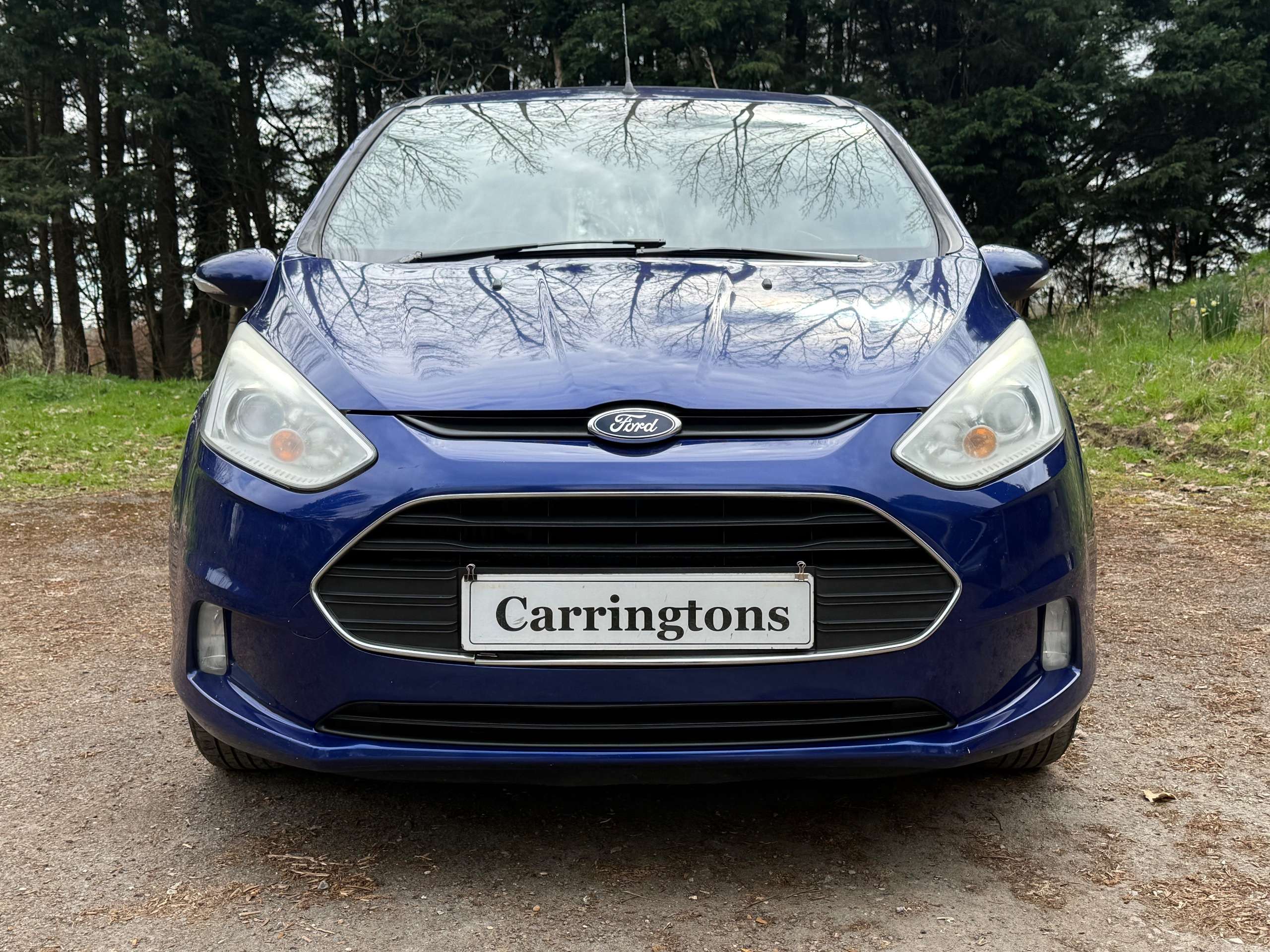 A 2015 FORD B-MAX 1.0T EcoBoost Zetec MPV 5dr Petrol Manual Euro 5 (100 ps) A 2015 FORD B-MAX 1.0T EcoBoost Zetec MPV 5dr Petrol Manual Euro 5 (100 ps)