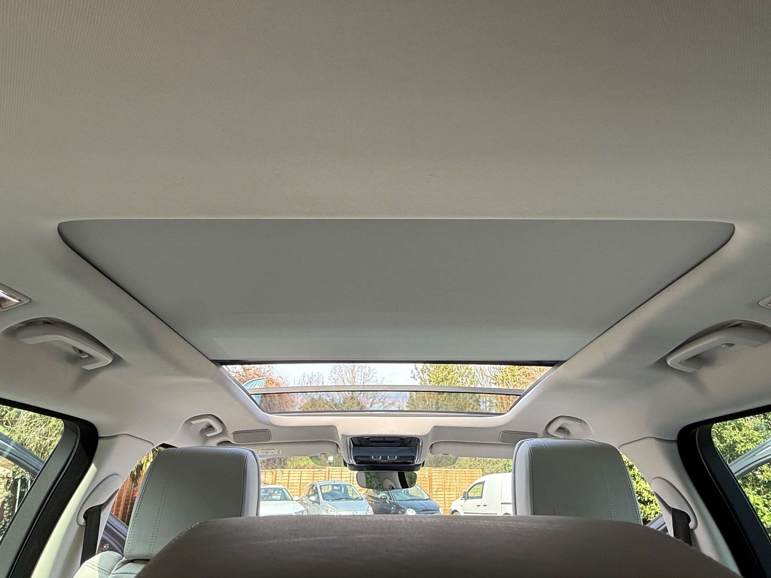 2021 LAND ROVER RANGE ROVER VELAR 2021 LAND ROVER RANGE ROVER VELAR