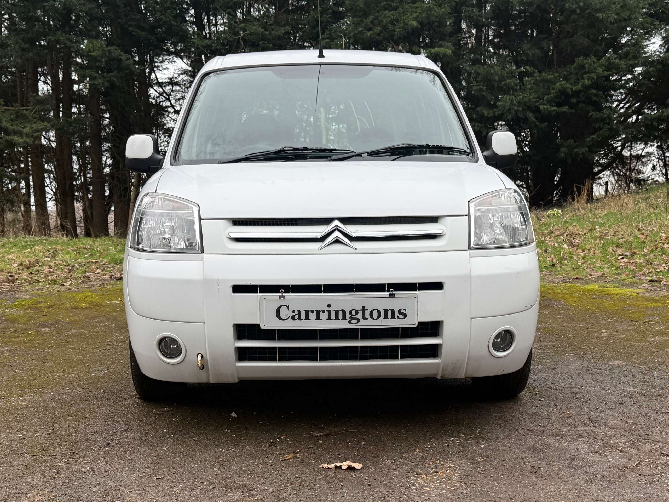 A 2008 CITROEN BERLINGO 1.6 TD Forte Multispace MPV 5dr Diesel Manual (143 g/km, 74 bhp) A 2008 CITROEN BERLINGO 1.6 TD Forte Multispace MPV 5dr Diesel Manual (143 g/km, 74 bhp)