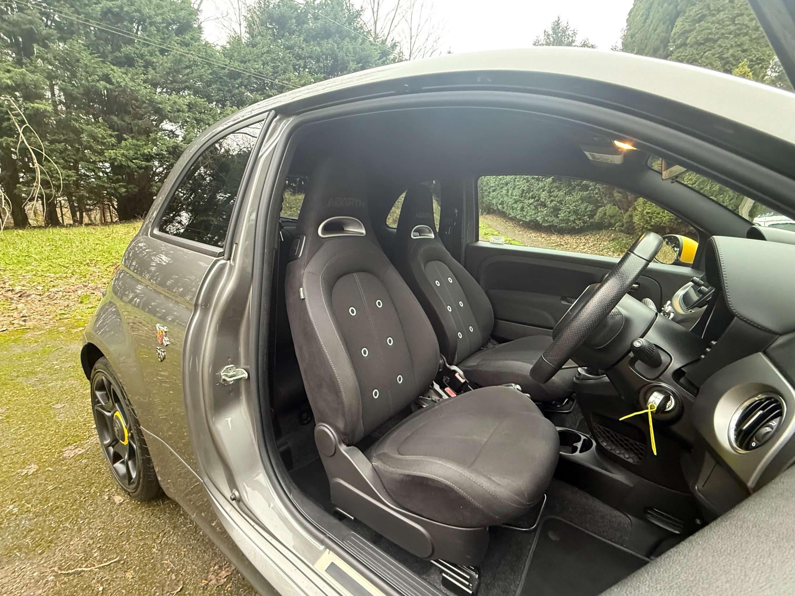 2018 ABARTH 595 2018 ABARTH 595