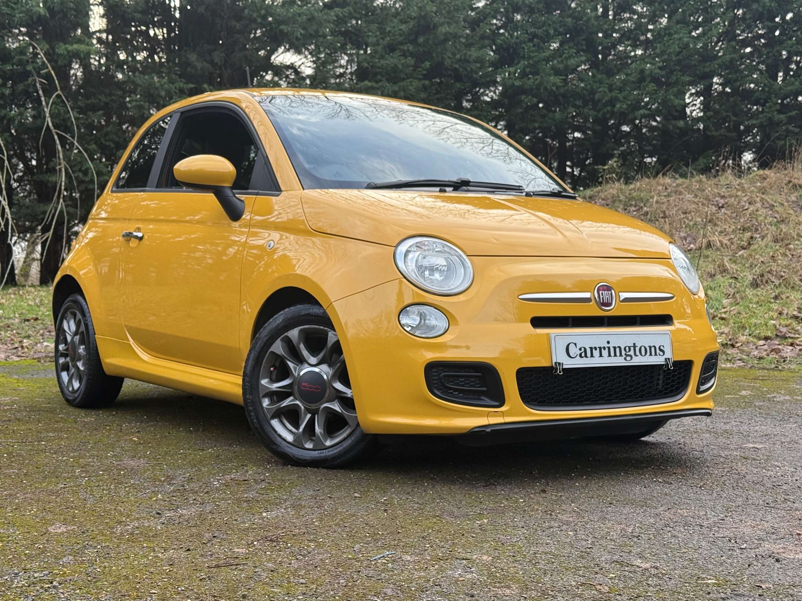 A 2014 FIAT 500 1.2 S Hatchback 3dr Petrol Manual Euro 6 (s/s) (69 bhp) A 2014 FIAT 500 1.2 S Hatchback 3dr Petrol Manual Euro 6 (s/s) (69 bhp)