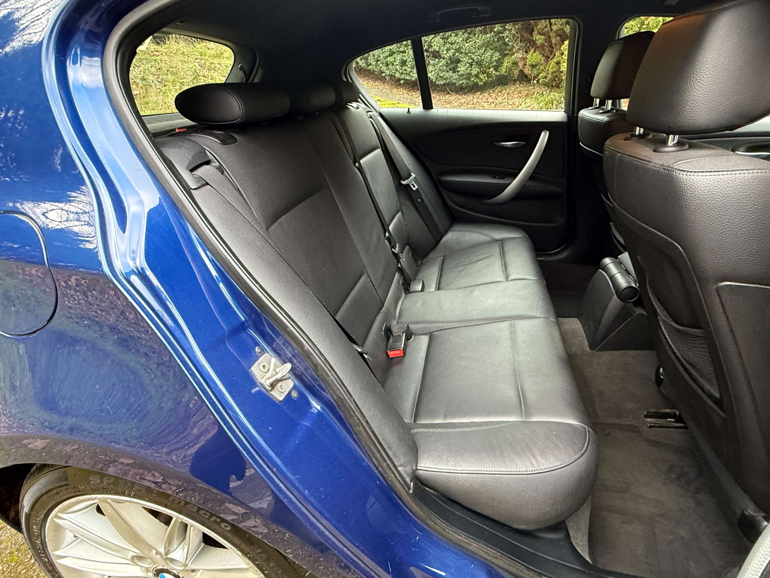 2011 BMW 1 SERIES 2011 BMW 1 SERIES