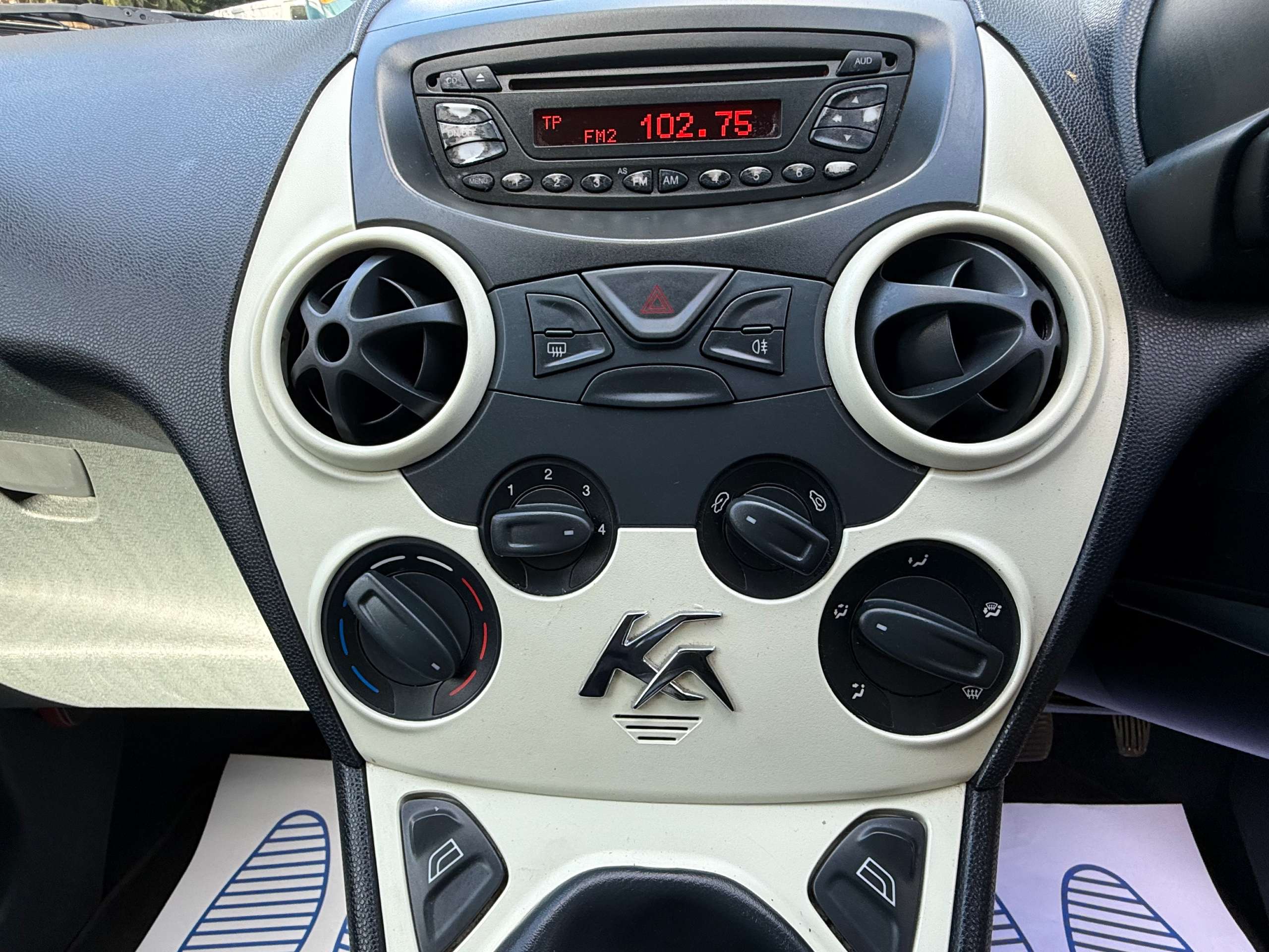 2009 FORD KA 2009 FORD KA