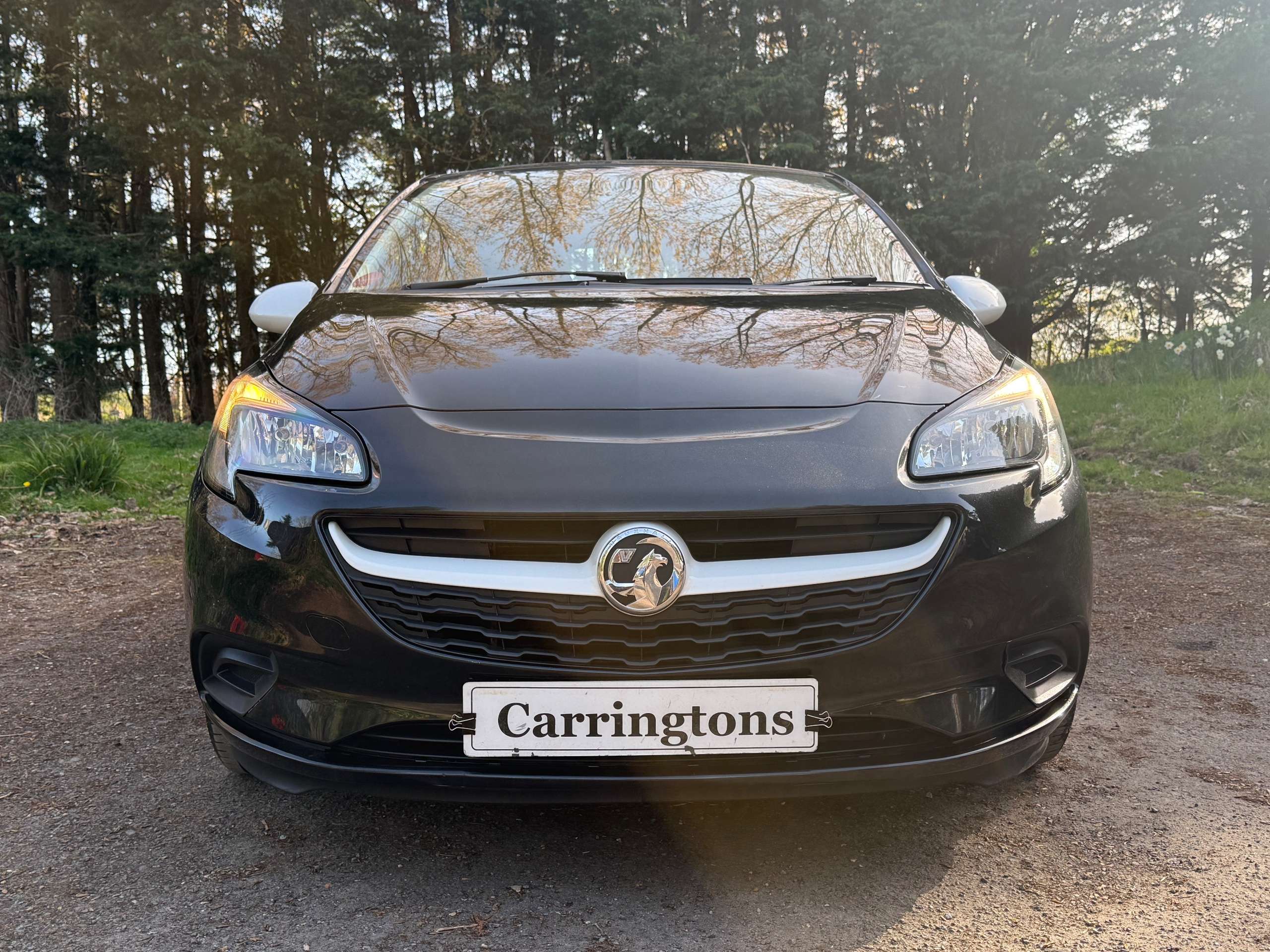 A 2015 VAUXHALL CORSA 1.2i Sting Hatchback 3dr Petrol Manual Euro 6 (70 ps) A 2015 VAUXHALL CORSA 1.2i Sting Hatchback 3dr Petrol Manual Euro 6 (70 ps)