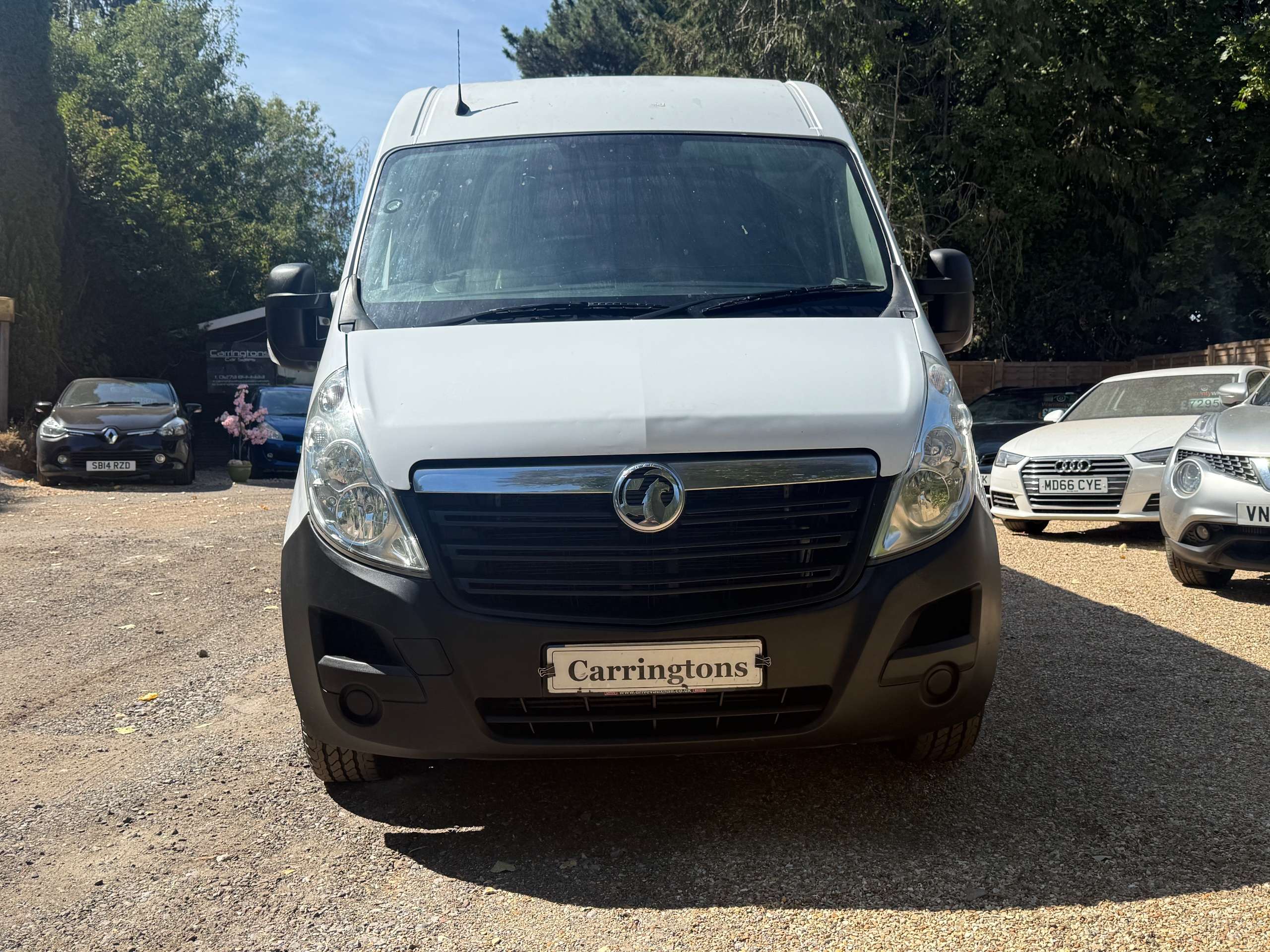 A 2019 VAUXHALL MOVANO 2.3 CDTi 3500 Panel Van 5dr Diesel Manual FWD L3 H2 Euro 6 (130 ps) A 2019 VAUXHALL MOVANO 2.3 CDTi 3500 Panel Van 5dr Diesel Manual FWD L3 H2 Euro 6 (130 ps)