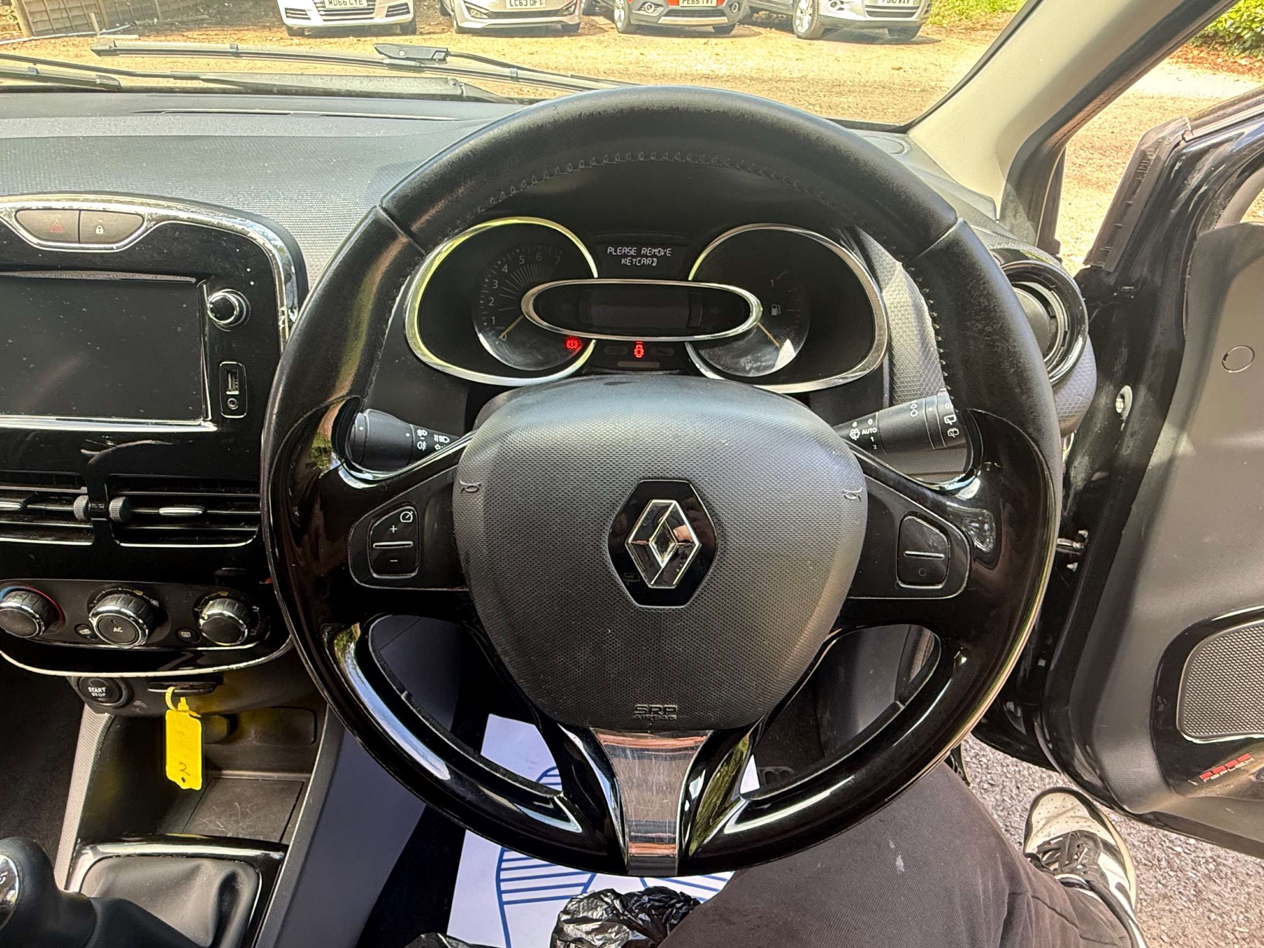 2014 RENAULT CLIO 2014 RENAULT CLIO