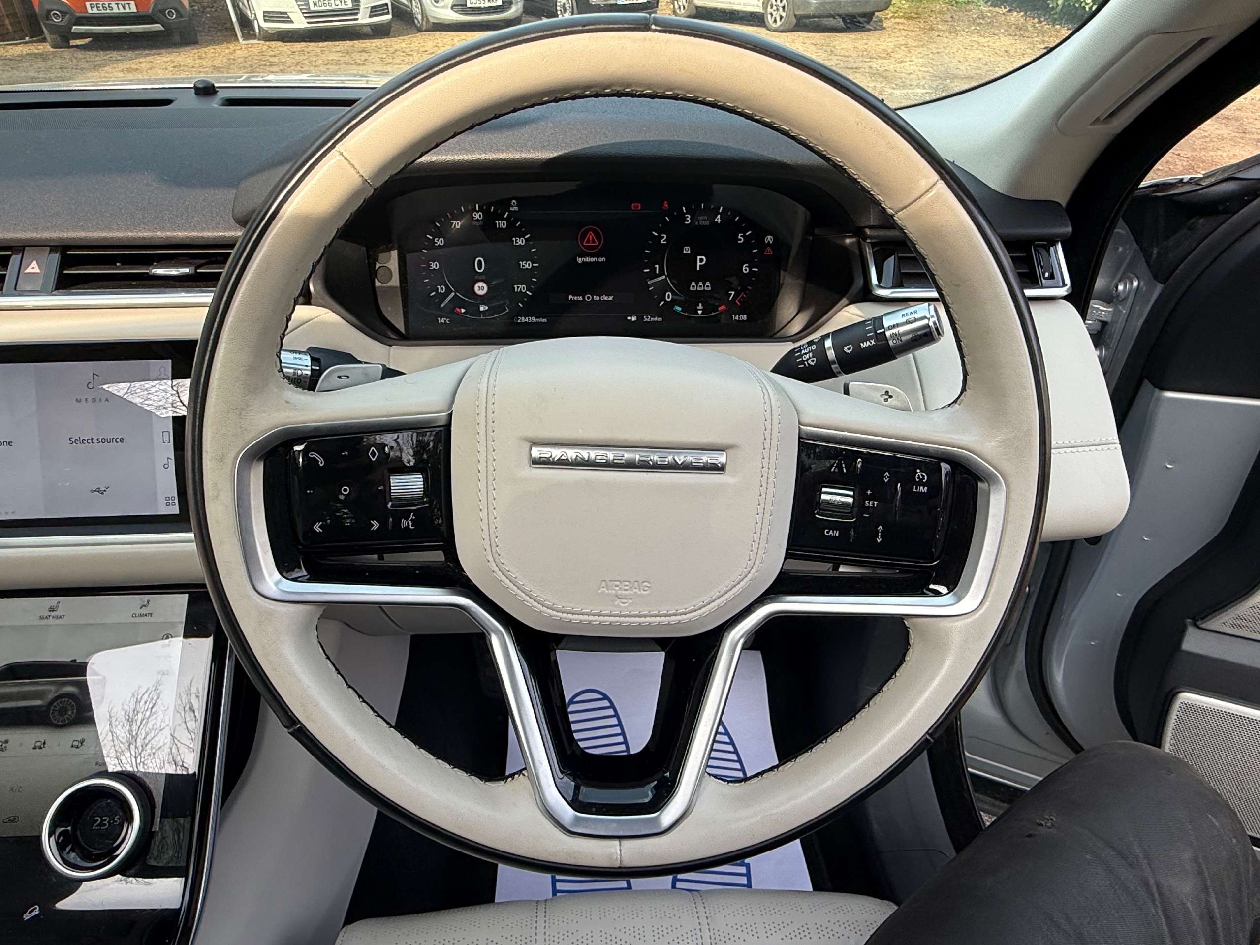 2021 LAND ROVER RANGE ROVER VELAR 2021 LAND ROVER RANGE ROVER VELAR