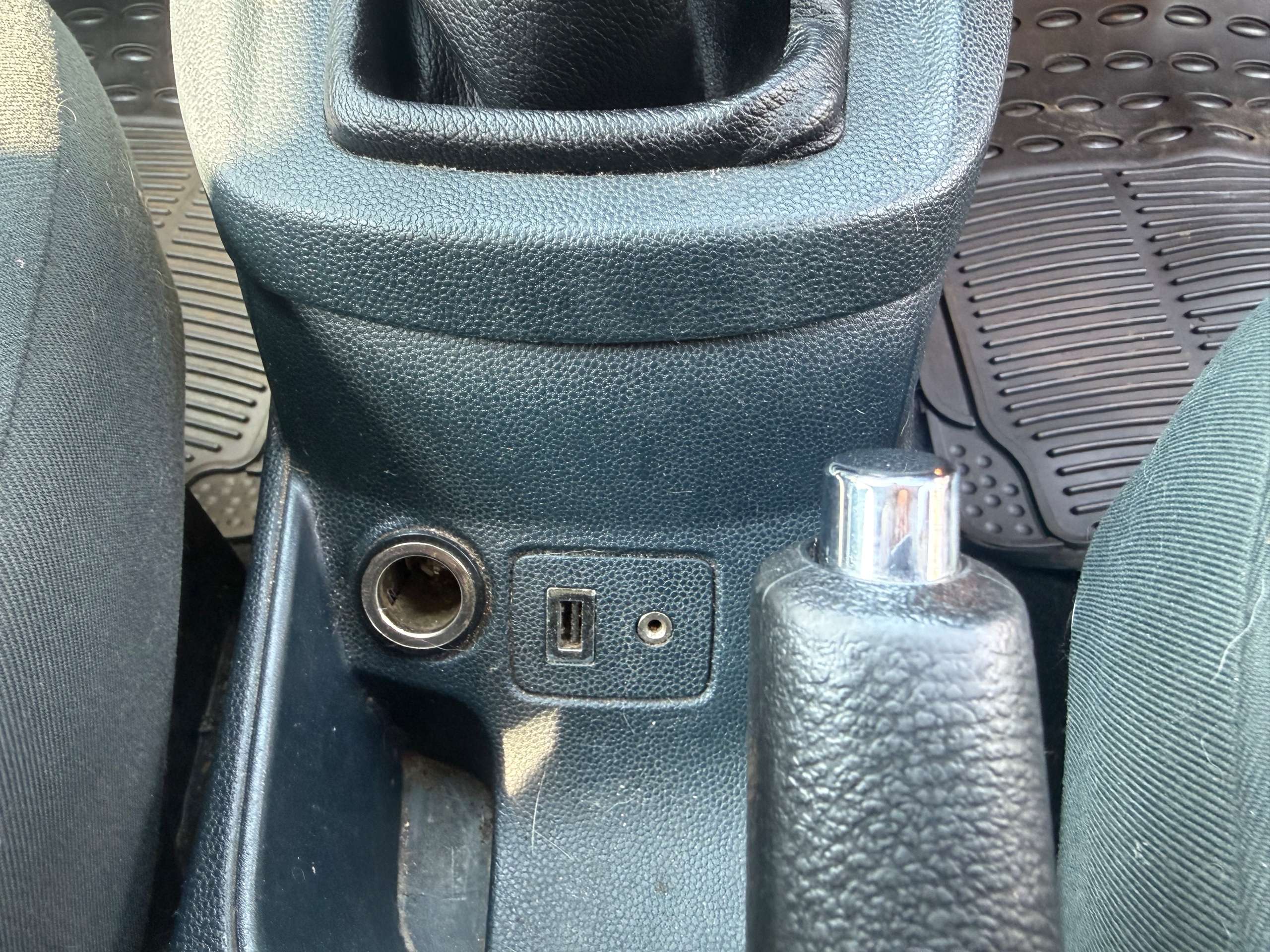 2012 FORD FIESTA 2012 FORD FIESTA