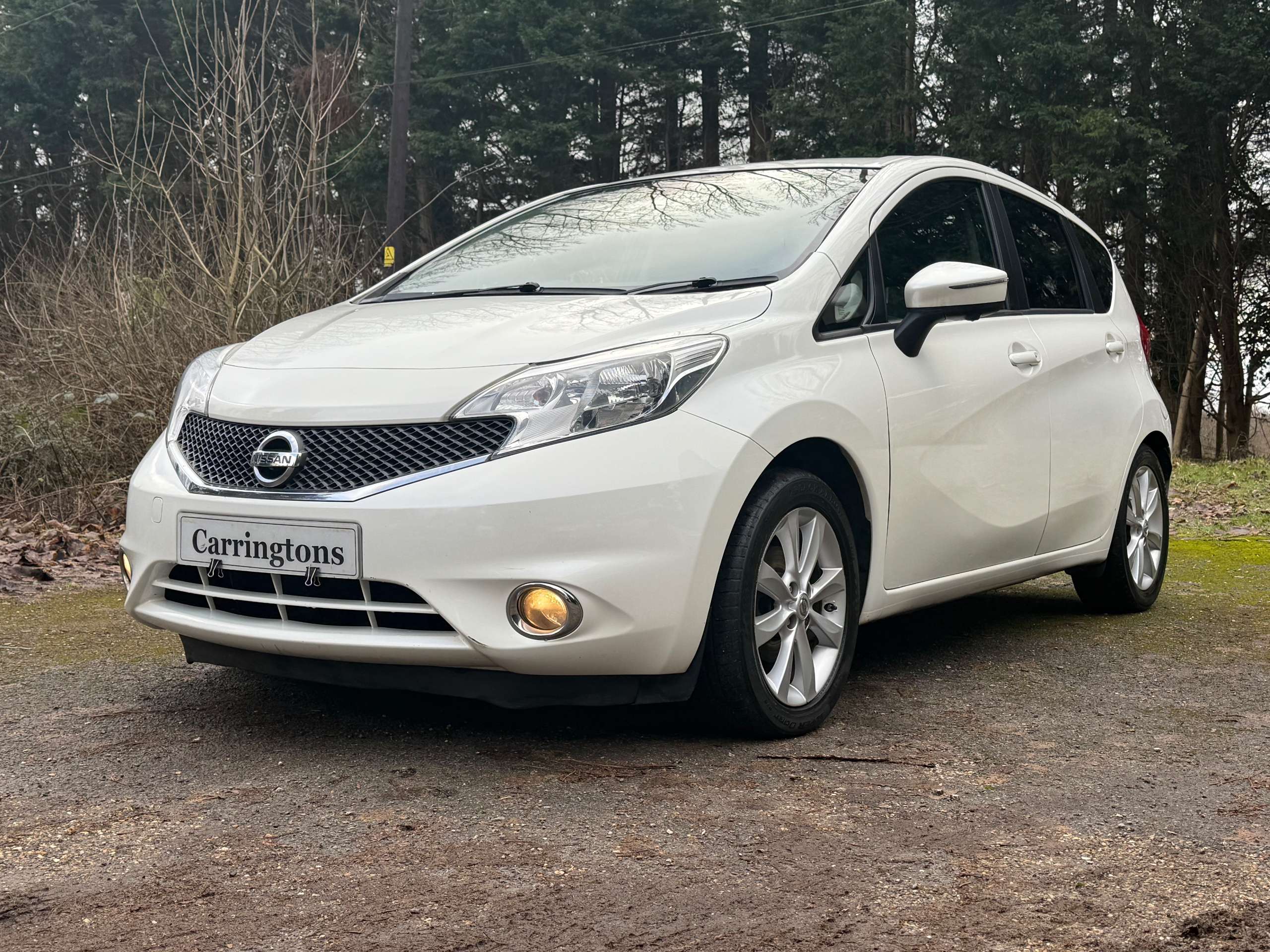 A 2013 NISSAN NOTE 1.5 dCi Tekna Hatchback 5dr Diesel Manual Euro 5 (s/s) (90 ps) A 2013 NISSAN NOTE 1.5 dCi Tekna Hatchback 5dr Diesel Manual Euro 5 (s/s) (90 ps)