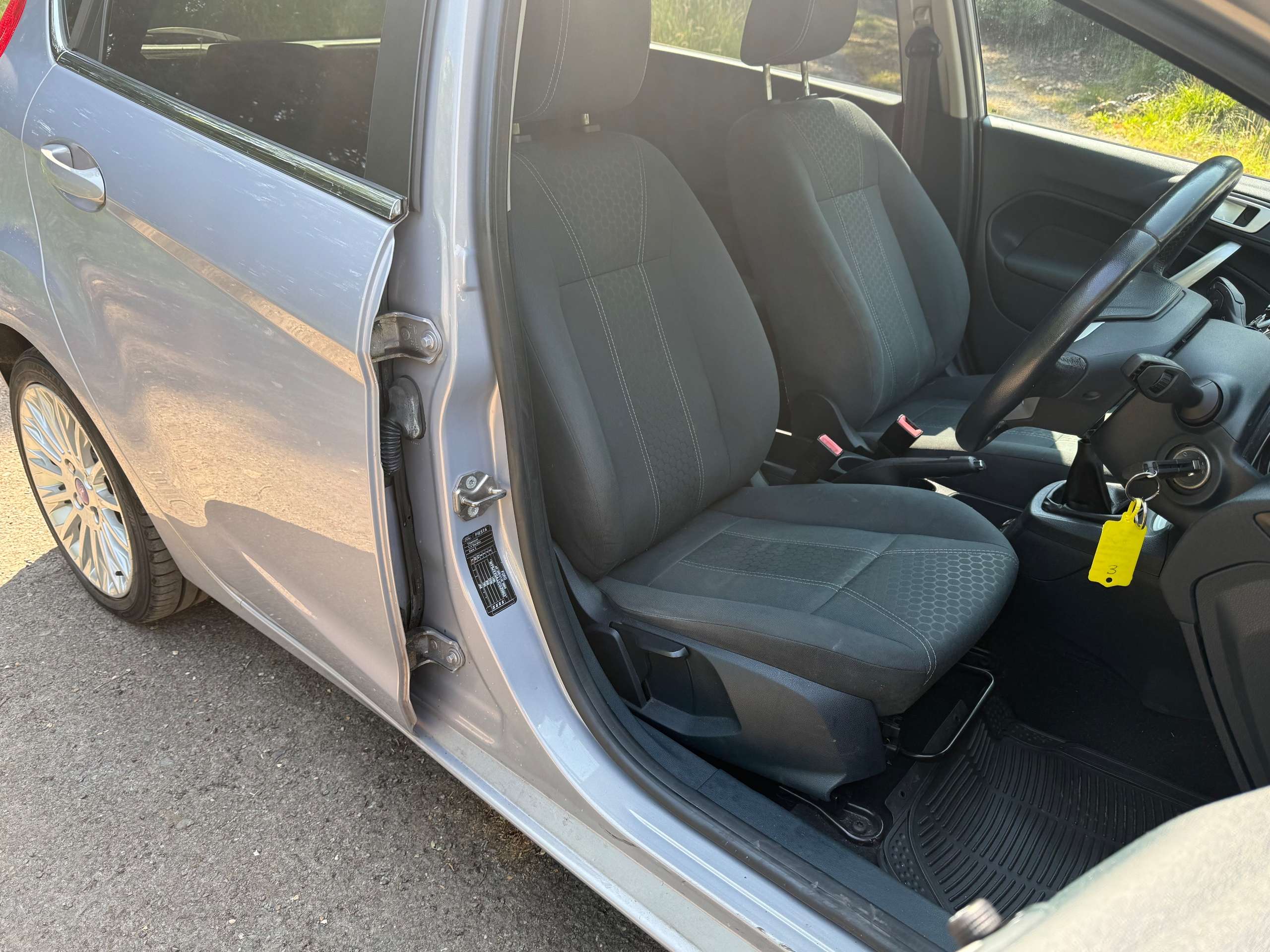2012 FORD FIESTA 2012 FORD FIESTA