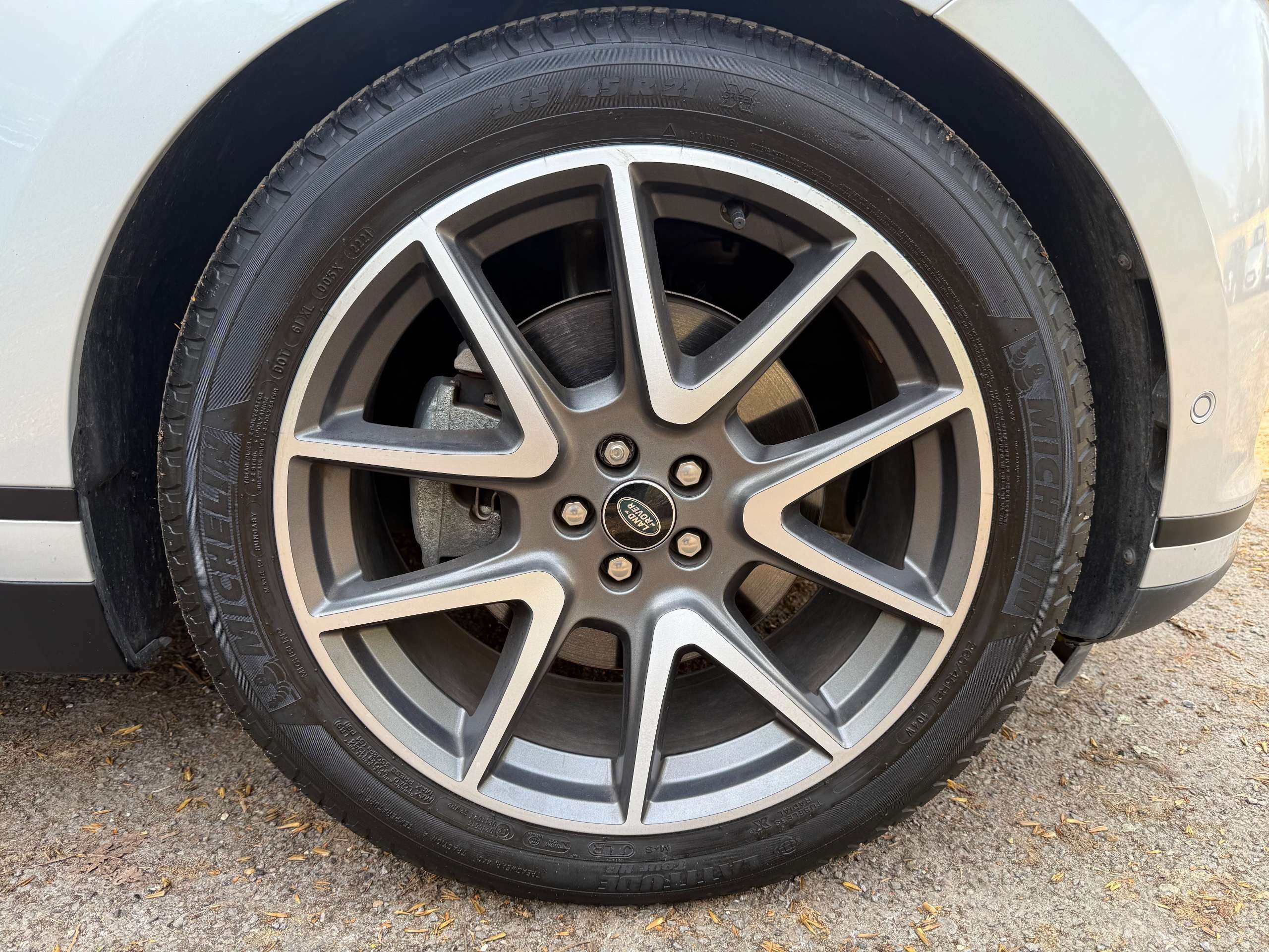 2021 LAND ROVER RANGE ROVER VELAR 2021 LAND ROVER RANGE ROVER VELAR