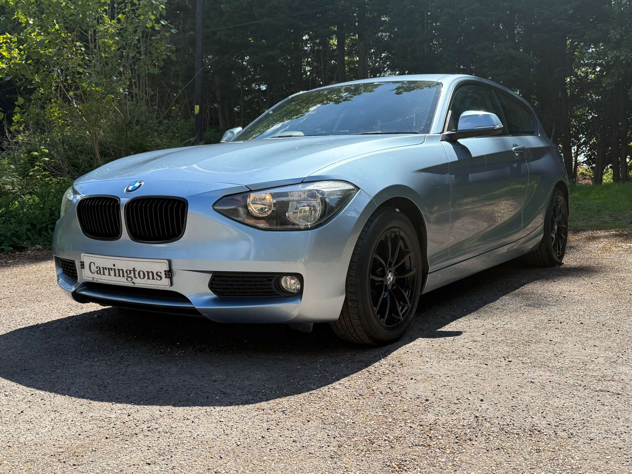 A 2013 BMW 1 SERIES 1.6 116d ED EfficientDynamics Hatchback 3dr Diesel Manual Euro 5 (s/s) (116 ps) A 2013 BMW 1 SERIES 1.6 116d ED EfficientDynamics Hatchback 3dr Diesel Manual Euro 5 (s/s) (116 ps)