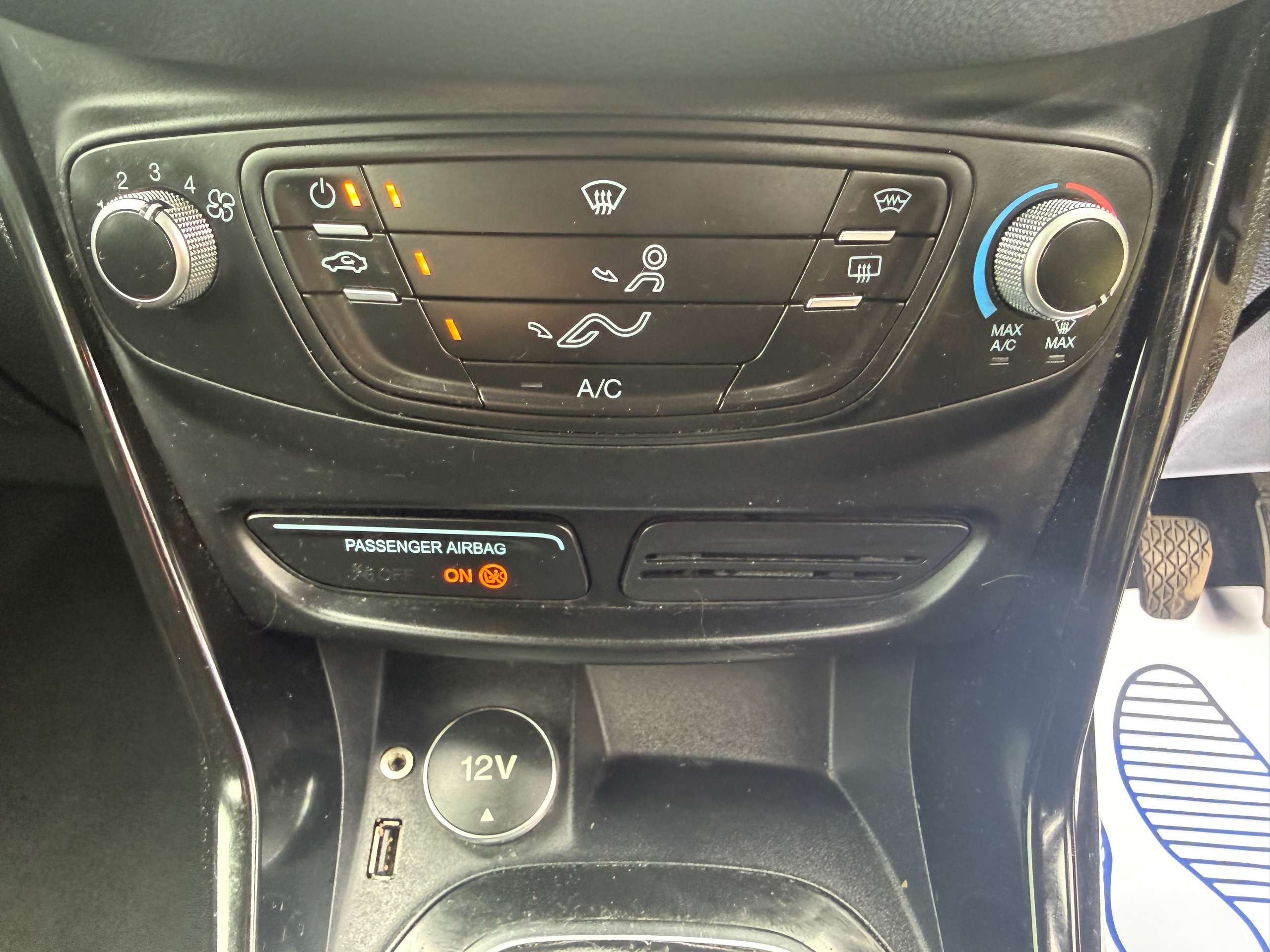 2015 FORD B-MAX 2015 FORD B-MAX