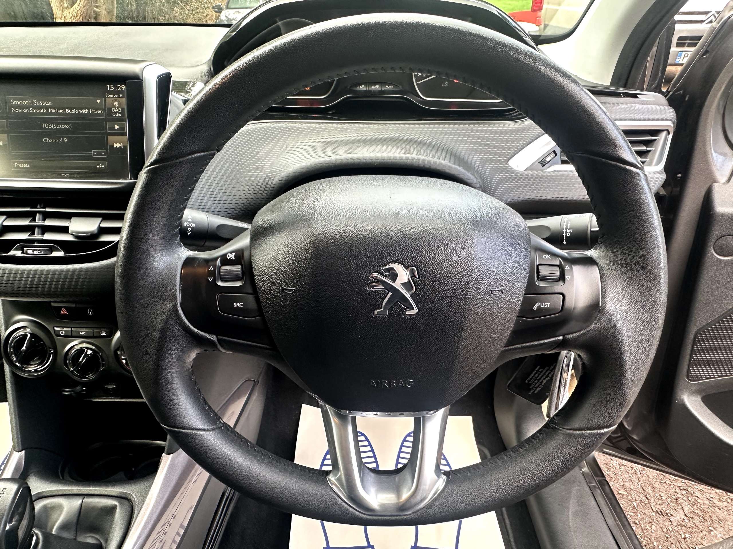 2016 PEUGEOT 2008 2016 PEUGEOT 2008