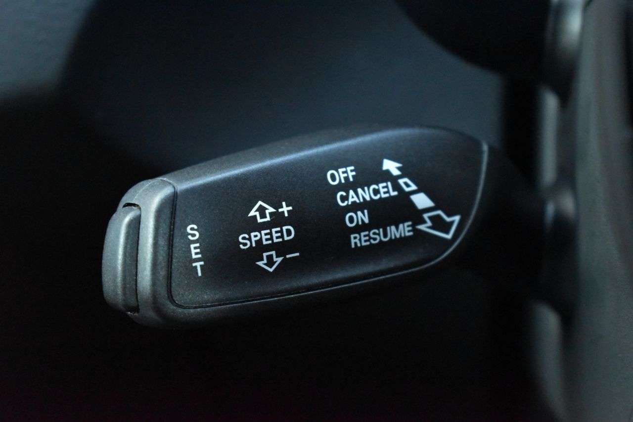 2018 AUDI Q3 2018 AUDI Q3