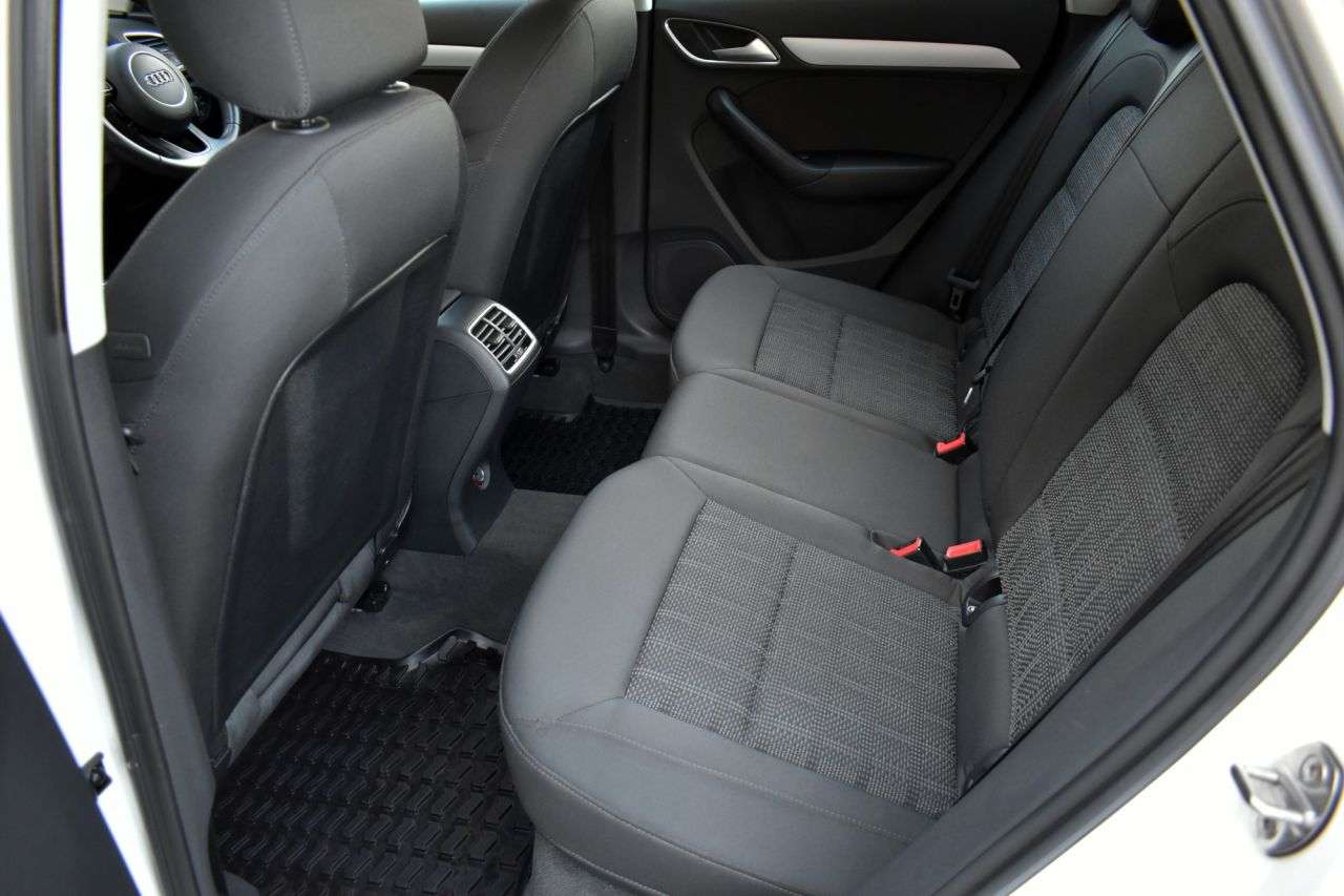 2018 AUDI Q3 2018 AUDI Q3