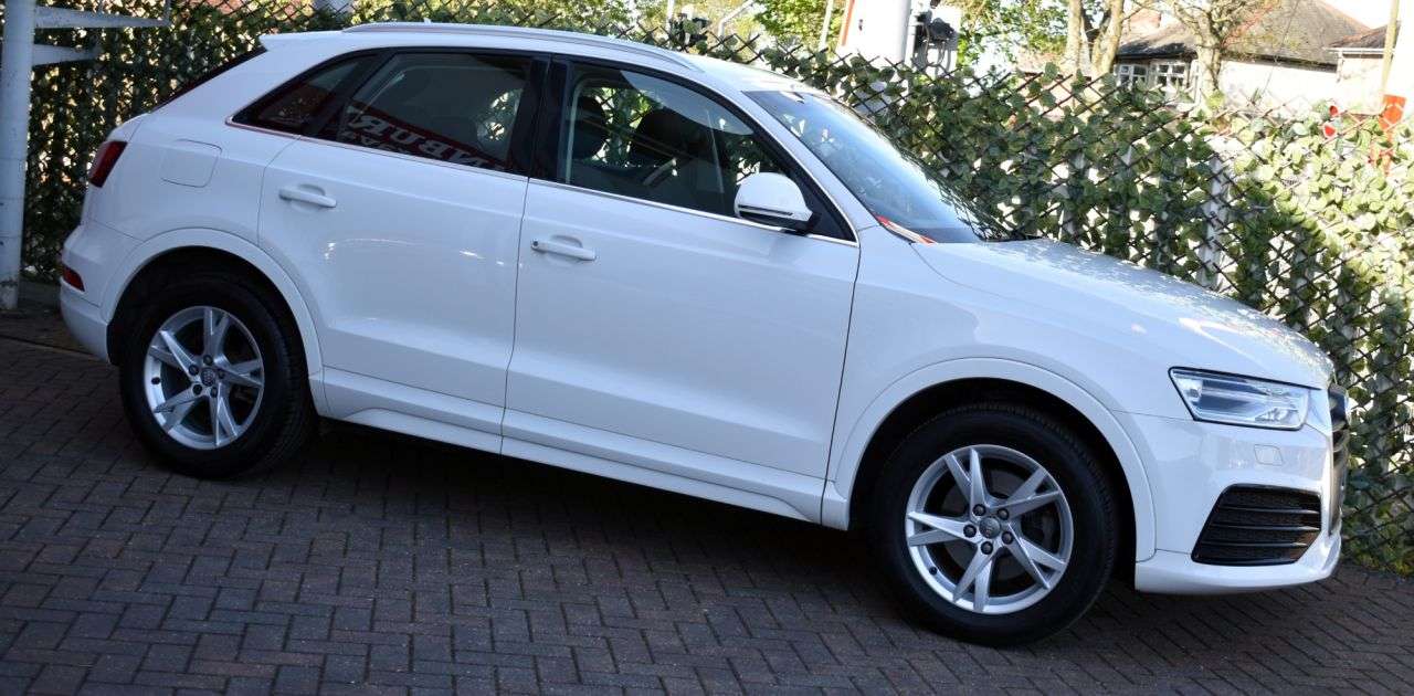 2018 AUDI Q3 2018 AUDI Q3
