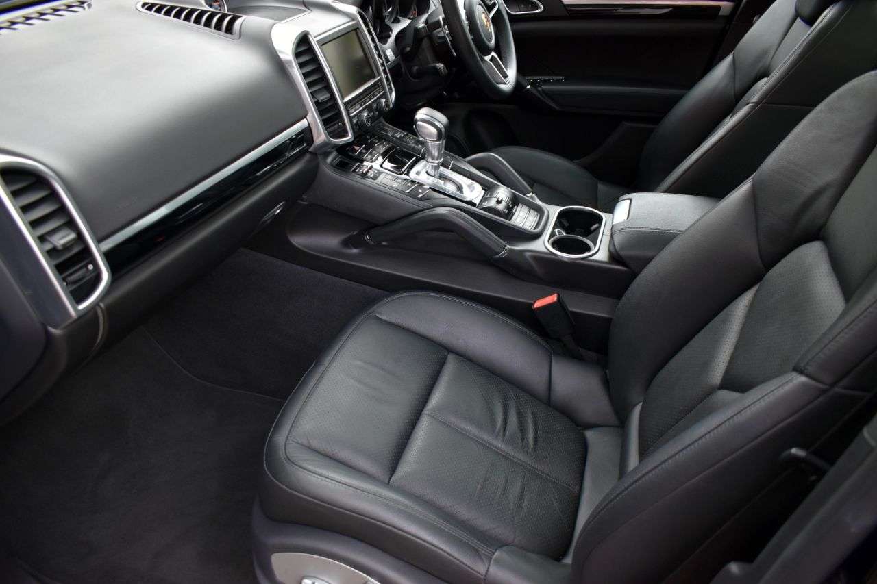 2014 PORSCHE CAYENNE 2014 PORSCHE CAYENNE