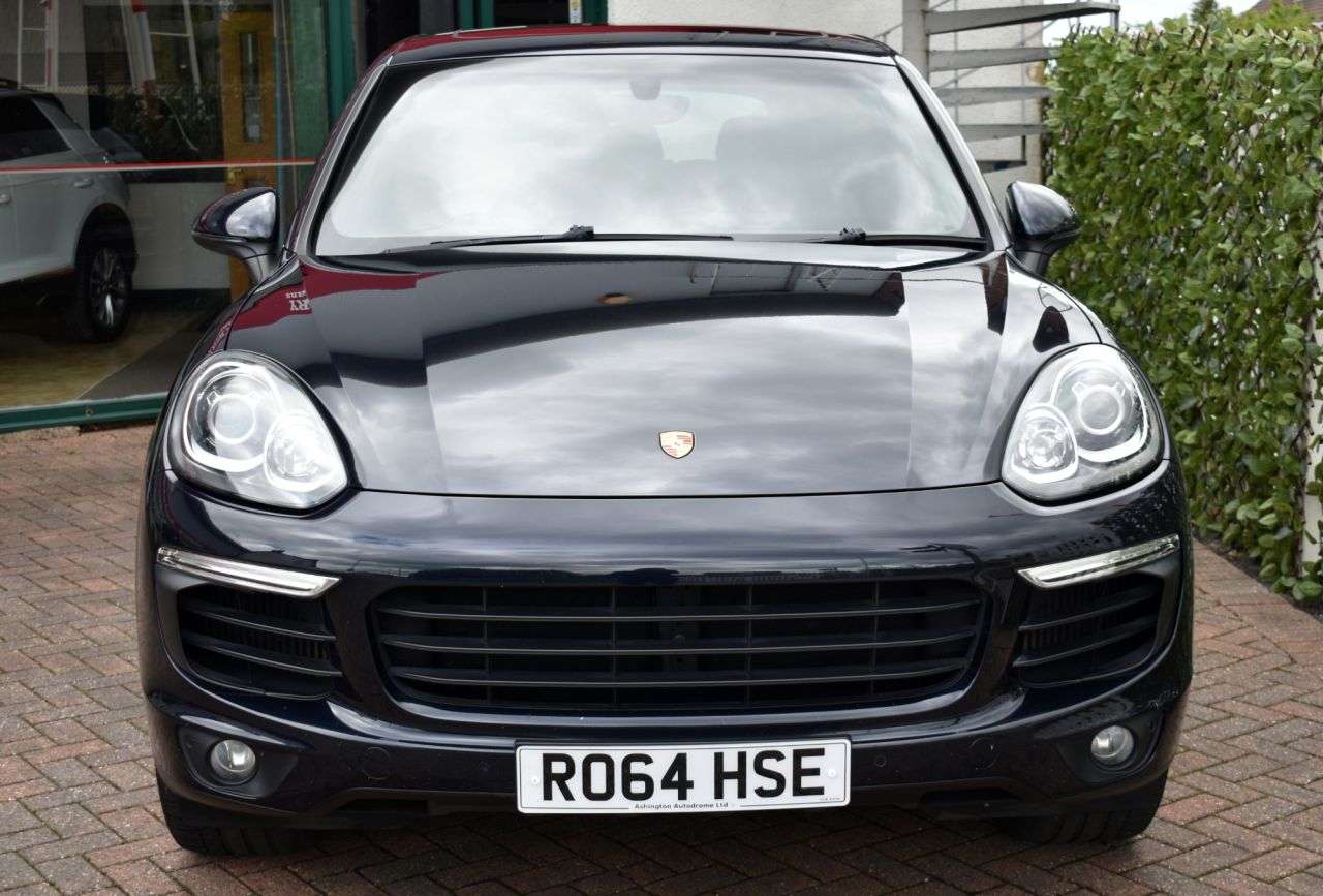 A 2014 PORSCHE CAYENNE 3.0D V6 TIPTRONIC S 4WD 5 DOOR 258 BHP (EURO 6) High Specification - See Li A 2014 PORSCHE CAYENNE 3.0D V6 TIPTRONIC S 4WD 5 DOOR 258 BHP (EURO 6) High Specification - See Li