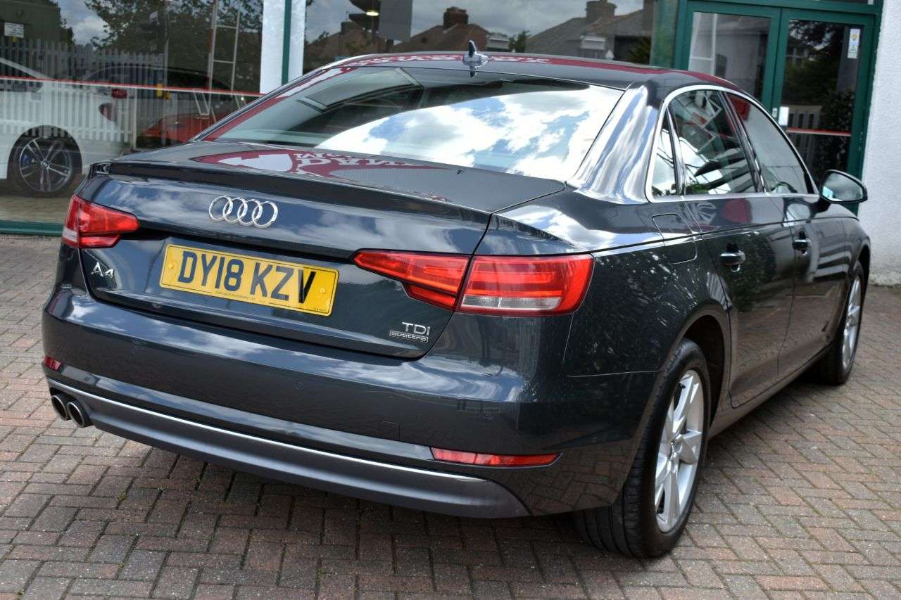 2018 AUDI A4 2018 AUDI A4