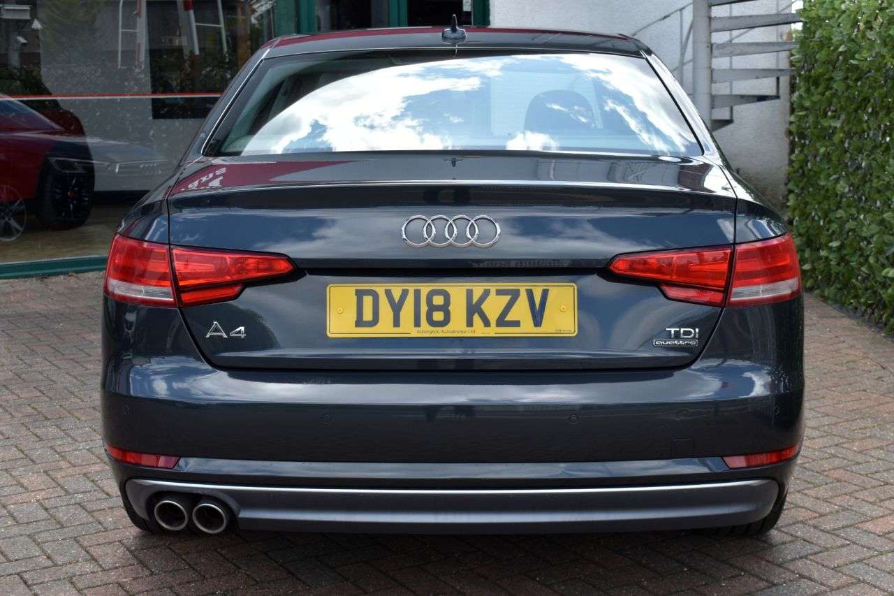 2018 AUDI A4 2018 AUDI A4