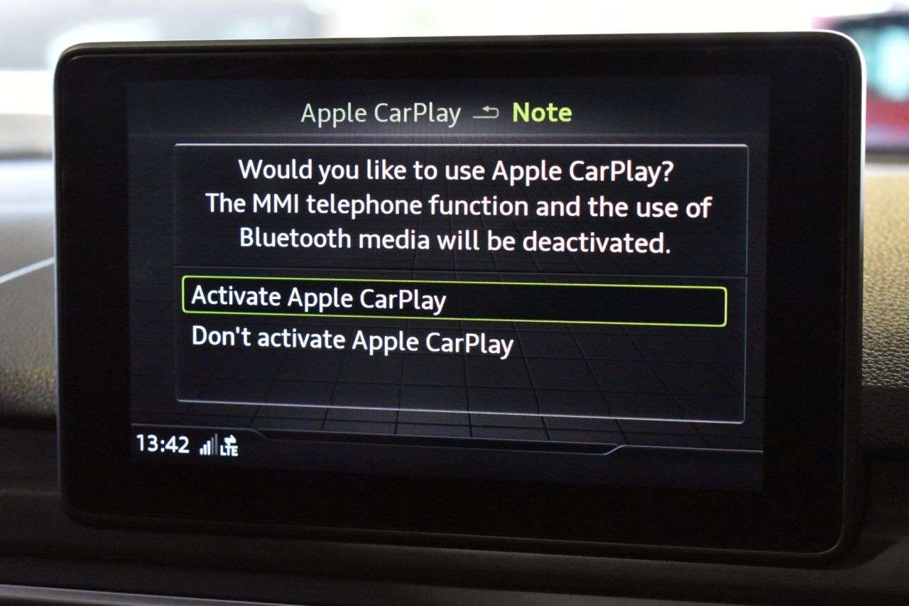 2018 AUDI A4 2018 AUDI A4