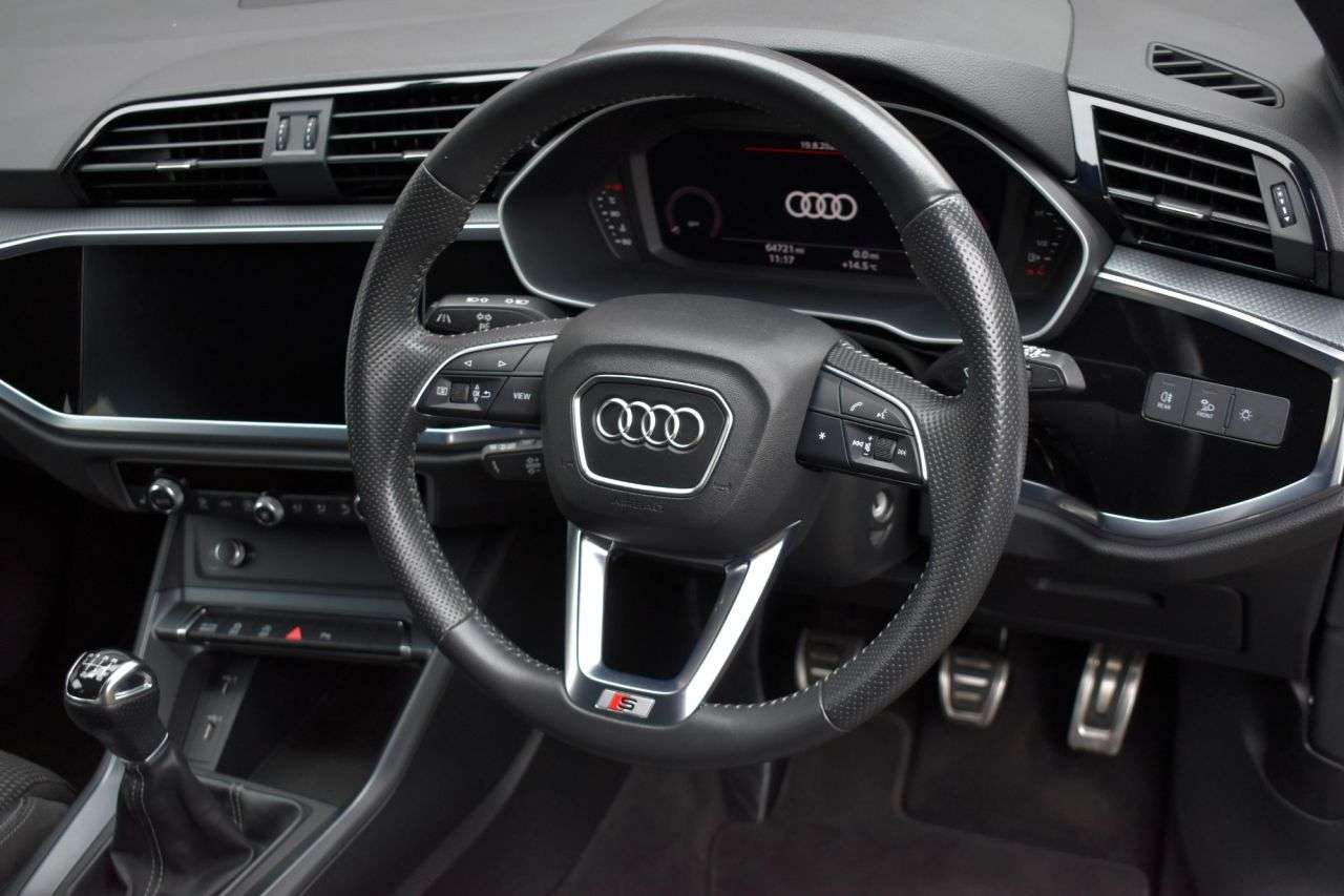 2019 AUDI Q3 2019 AUDI Q3