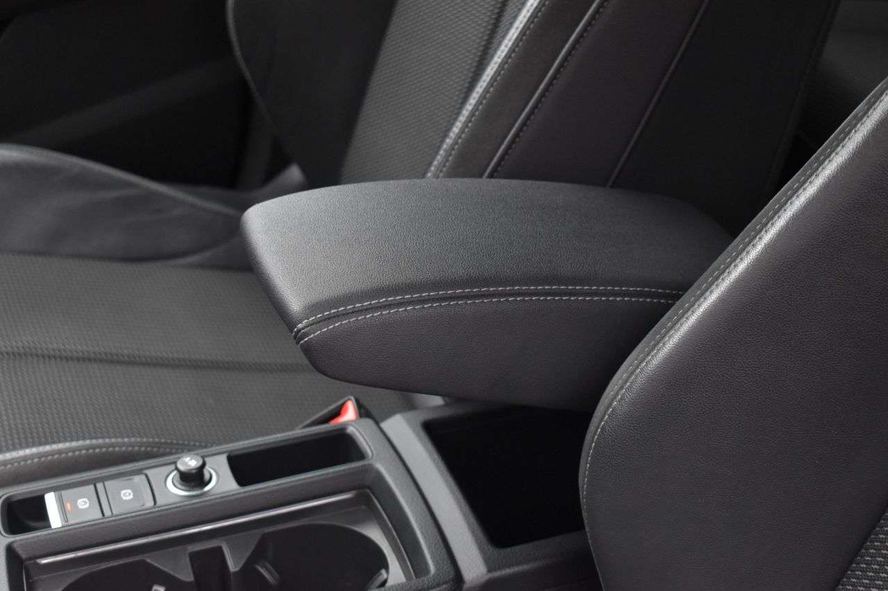 2019 AUDI Q3 2019 AUDI Q3