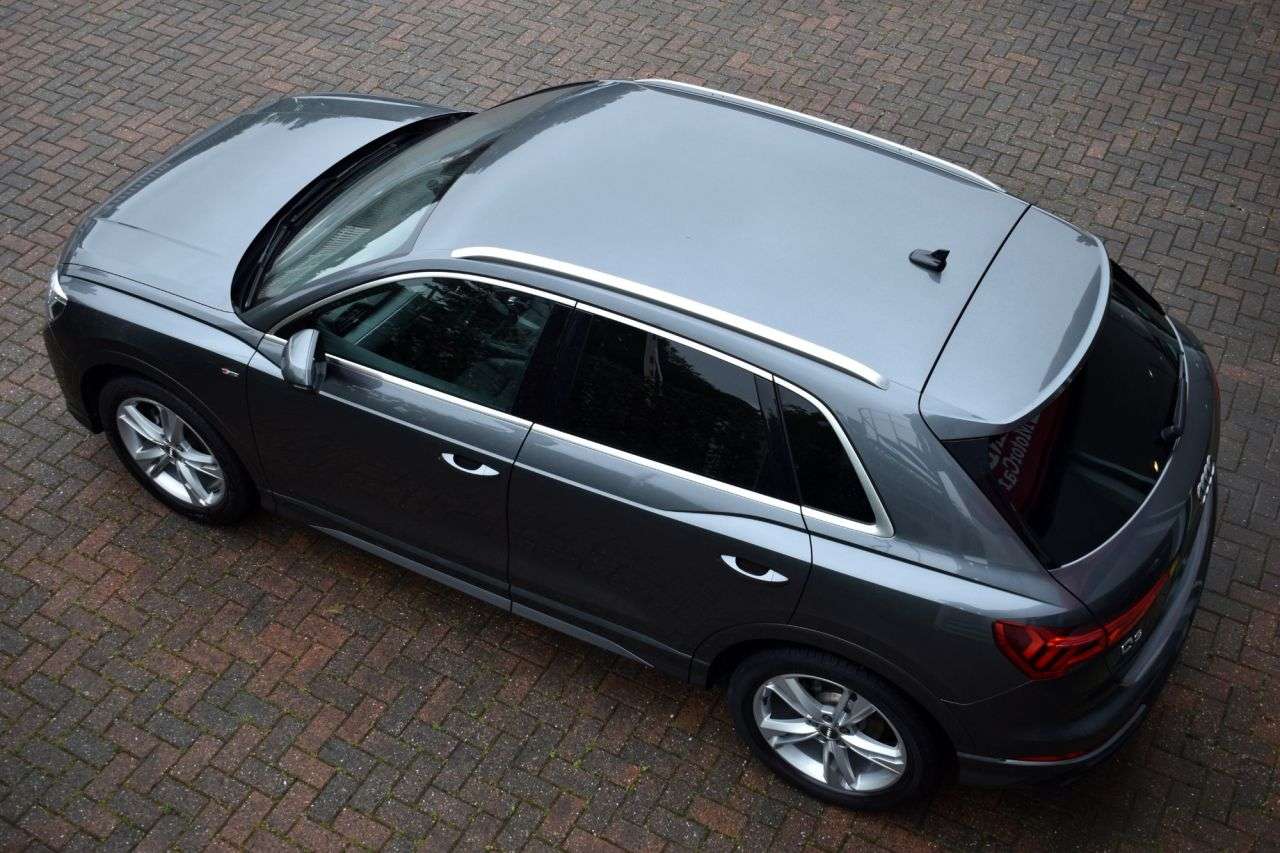 2019 AUDI Q3 2019 AUDI Q3