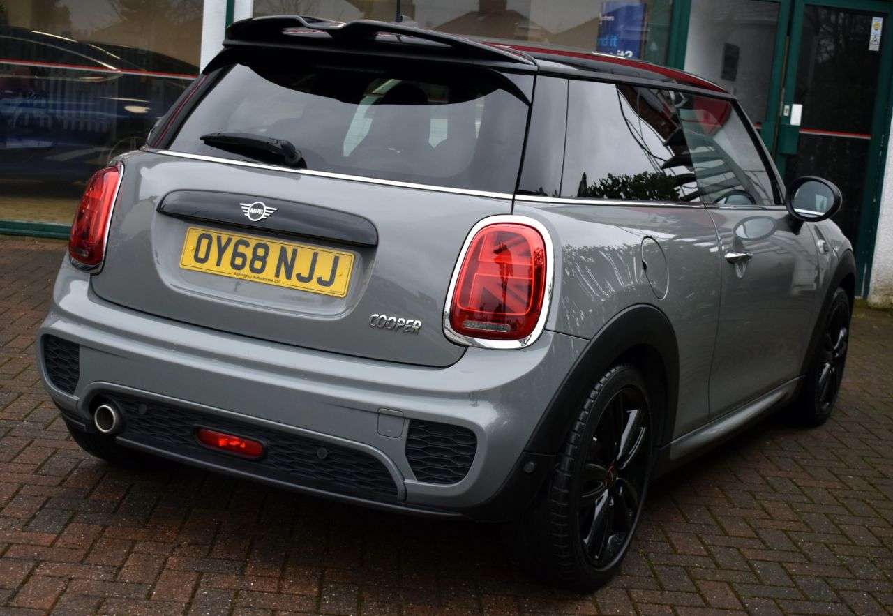 2018 MINI HATCH 2018 MINI HATCH