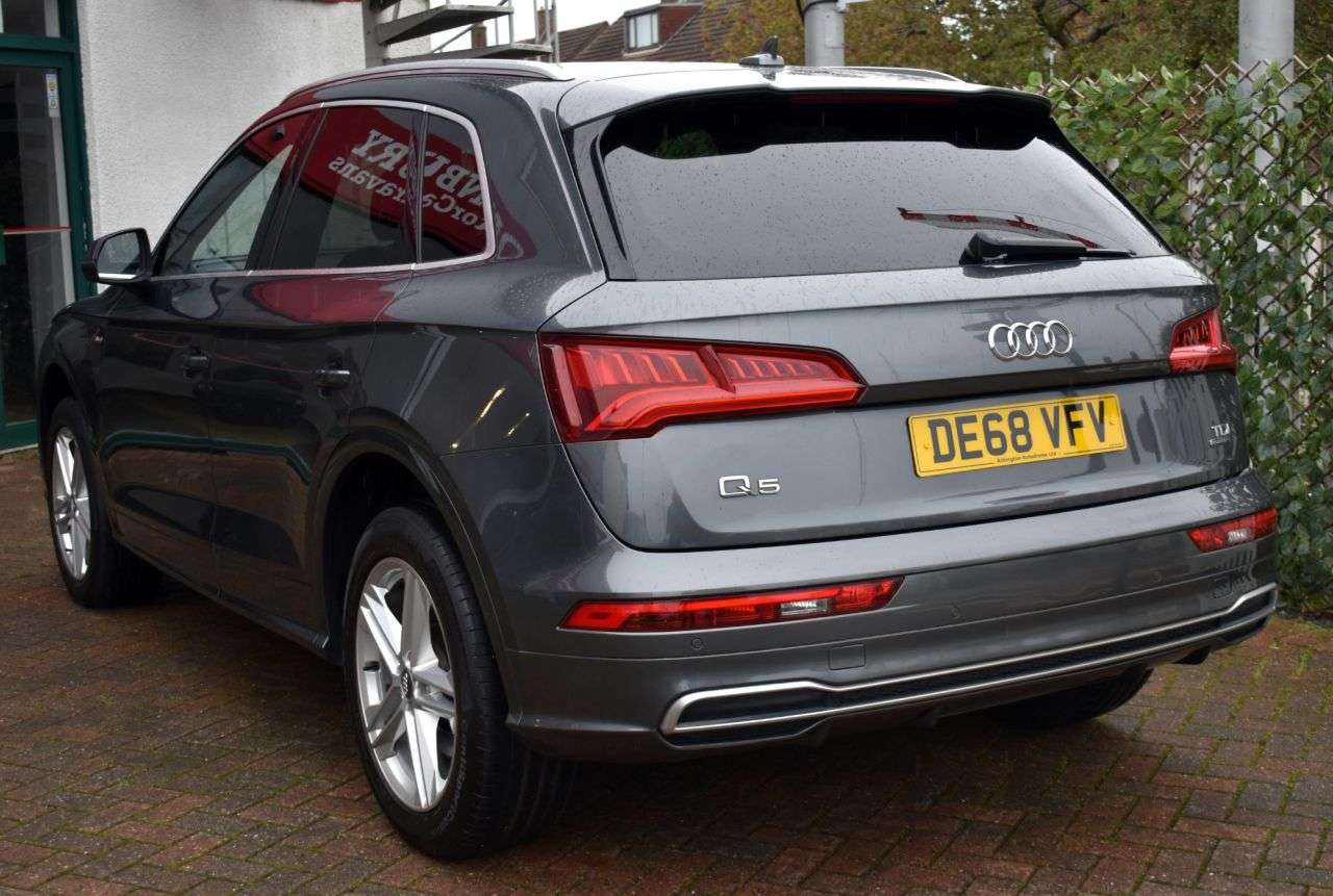2018 AUDI Q5 2018 AUDI Q5